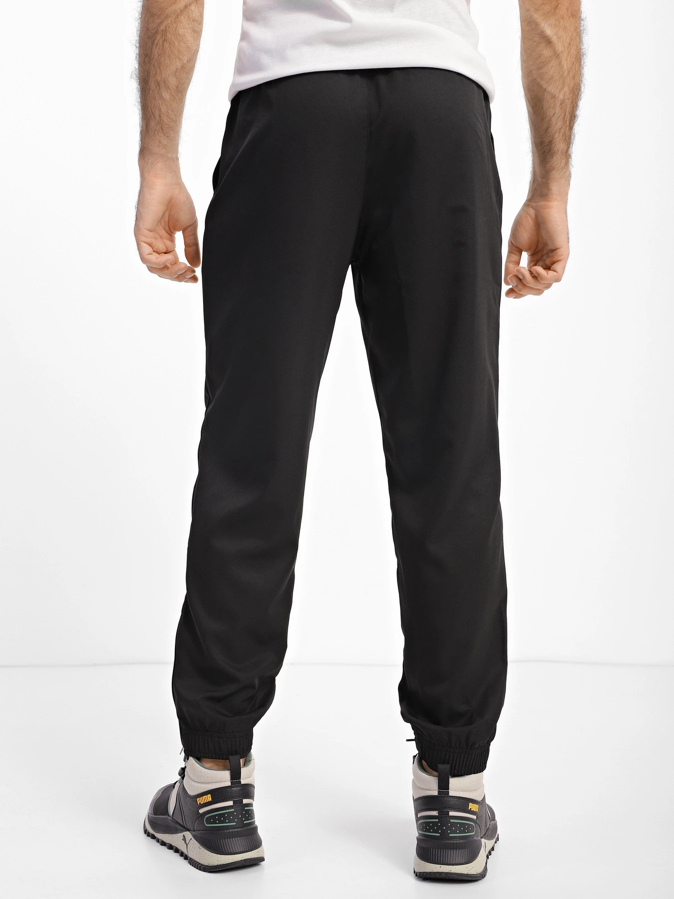 Брюки PUMA SPODNIE ESS модель 84722101 Брюки PUMA SPODNIE ESS модель 84722101 Фото