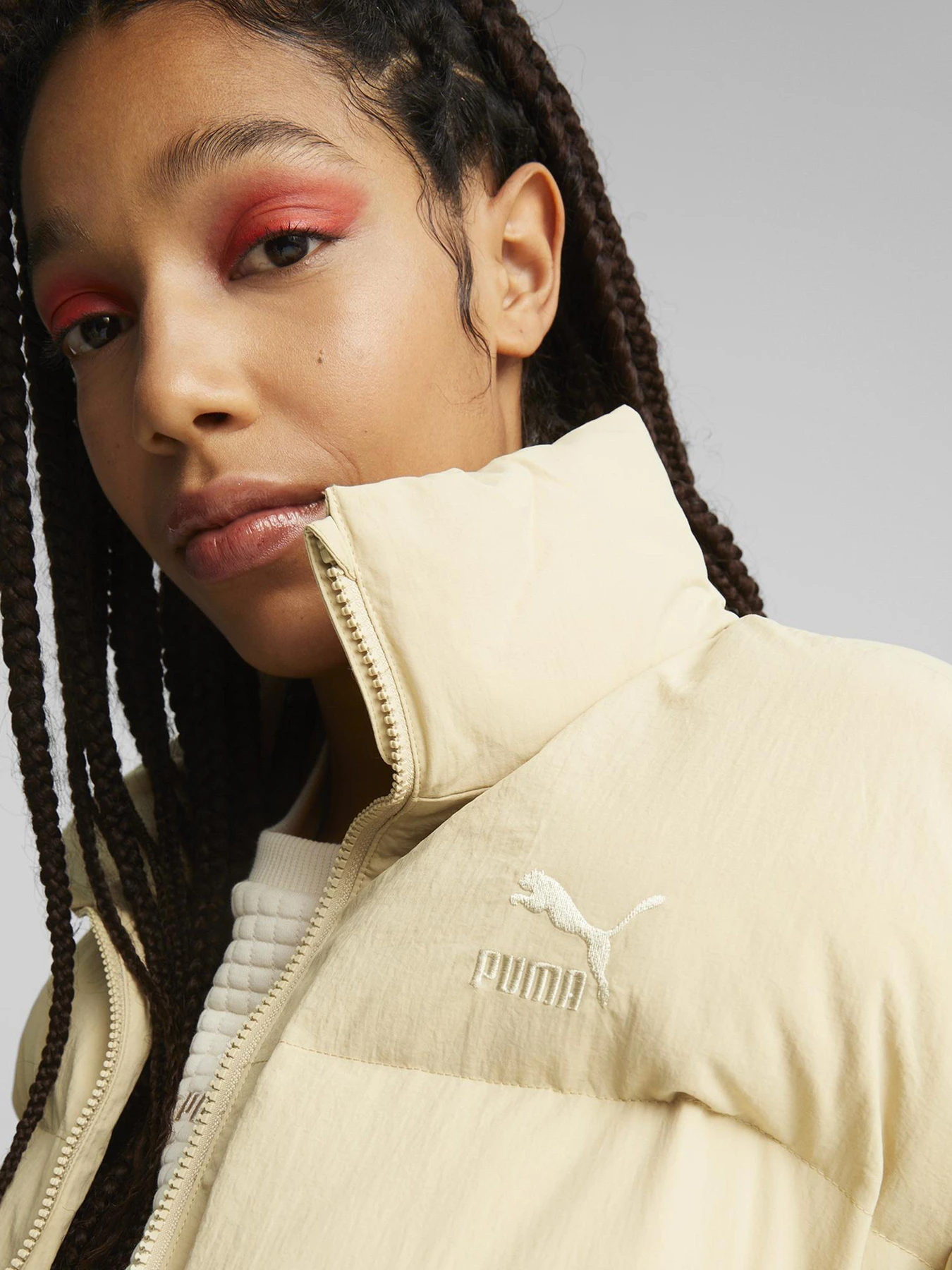 Куртки та дублянки PUMA Classics Oversized модель 53557467 Фото