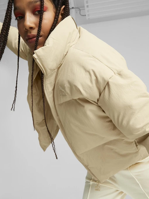 Куртки та дублянки PUMA Classics Oversized модель 53557467 Фото