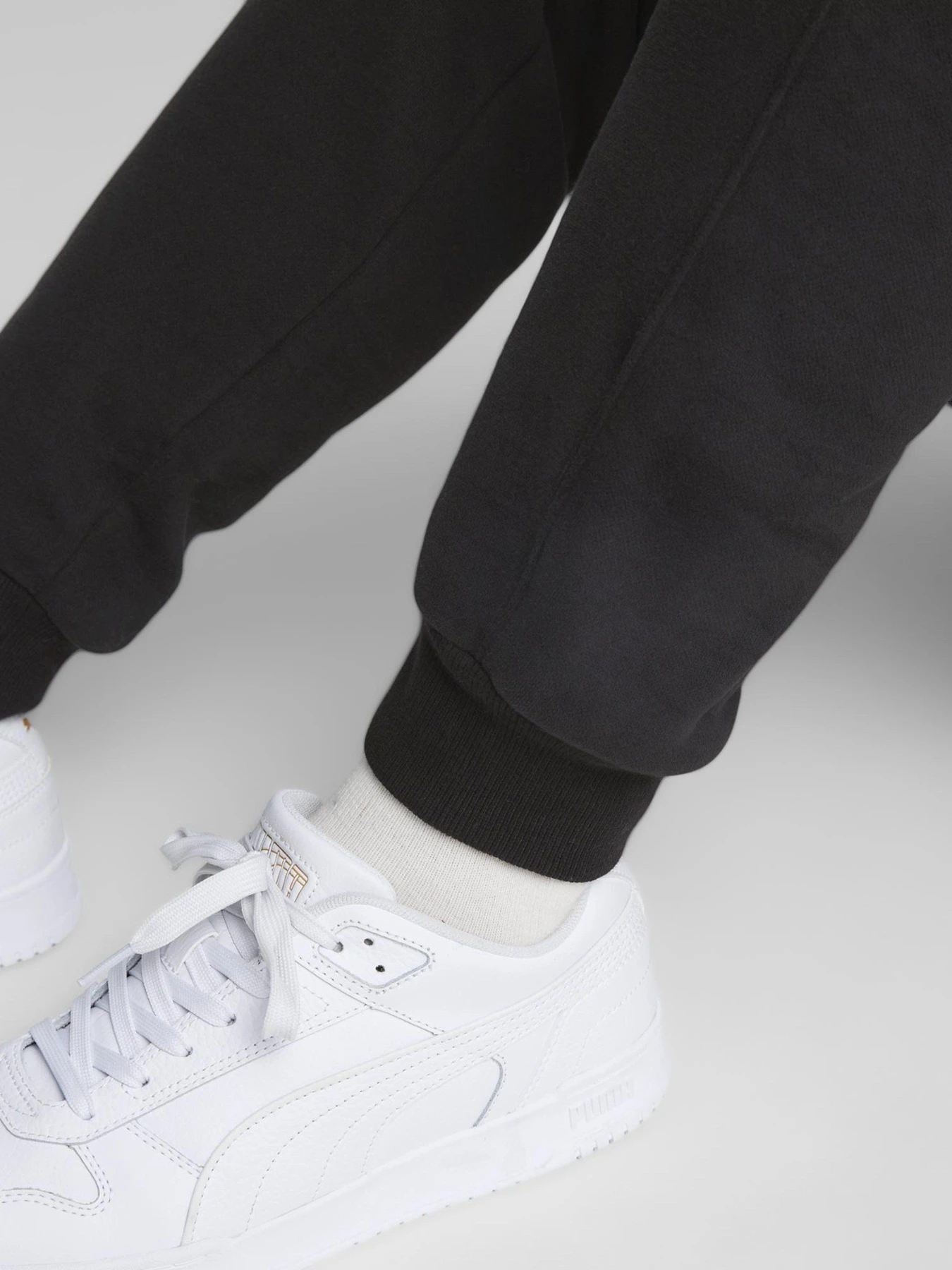 Брюки PUMA Essentials Elevated модель 84988901 Фото