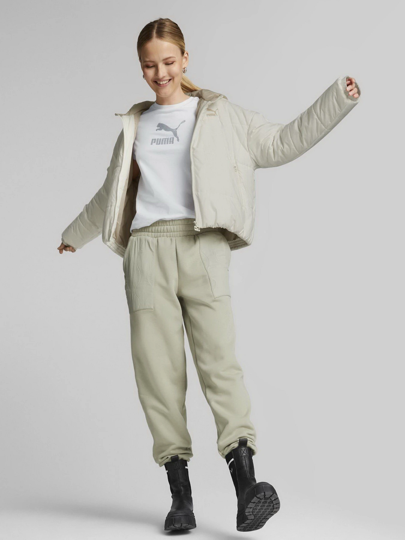 Куртки и дубленки PUMA Classics Padded модель 53557665 Фото