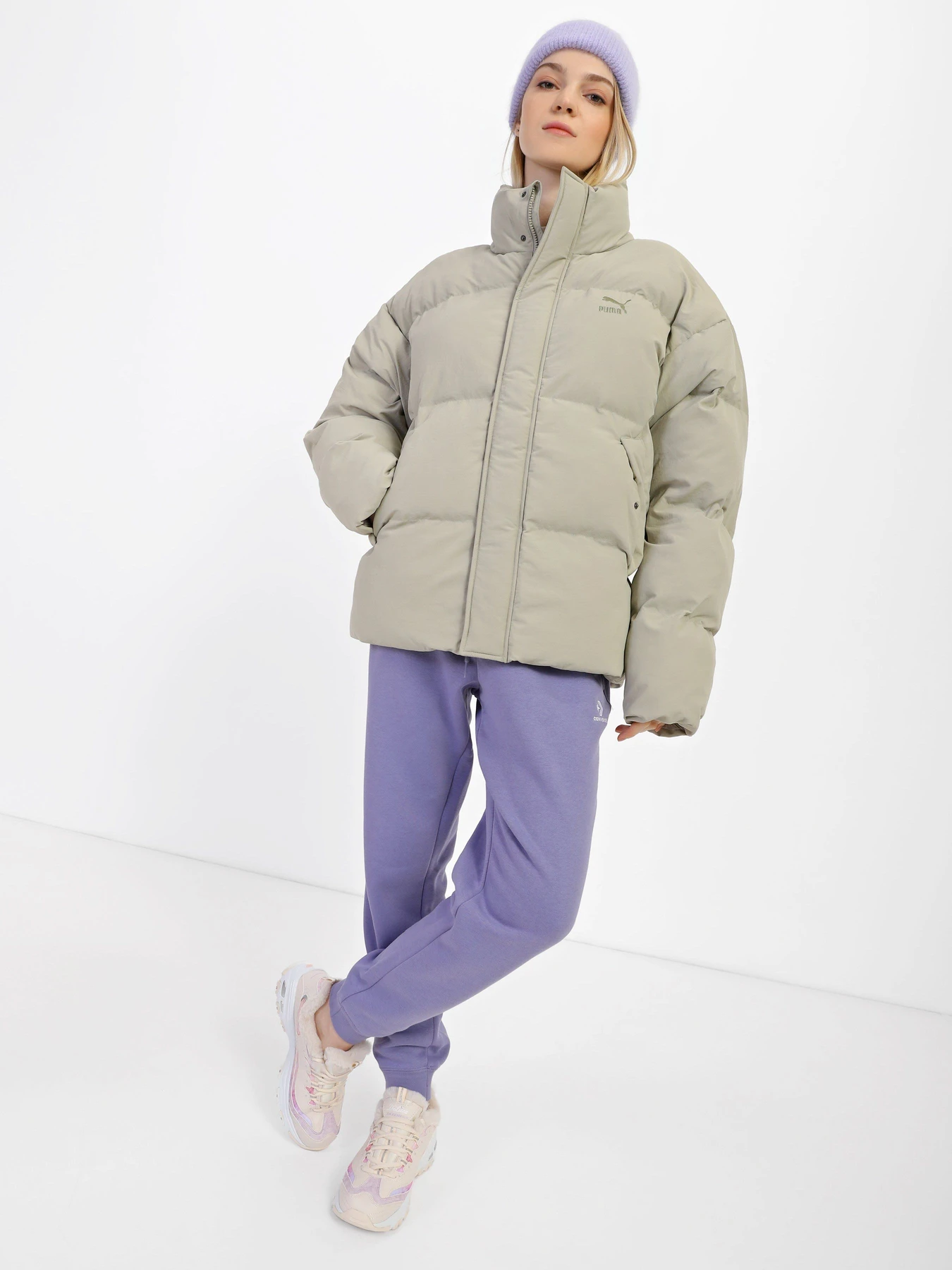Куртки та дублянки PUMA Classics Oversized Puffer модель 53557368 Куртки та дублянки PUMA Classics Oversized Puffer модель 53557368 Фото