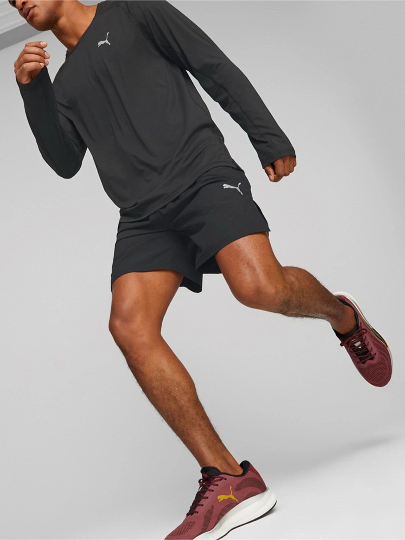 Шорты PUMA RUN ULTRAWEAVE 7 модель 52327801 Шорты PUMA RUN ULTRAWEAVE 7 модель 52327801 Фото