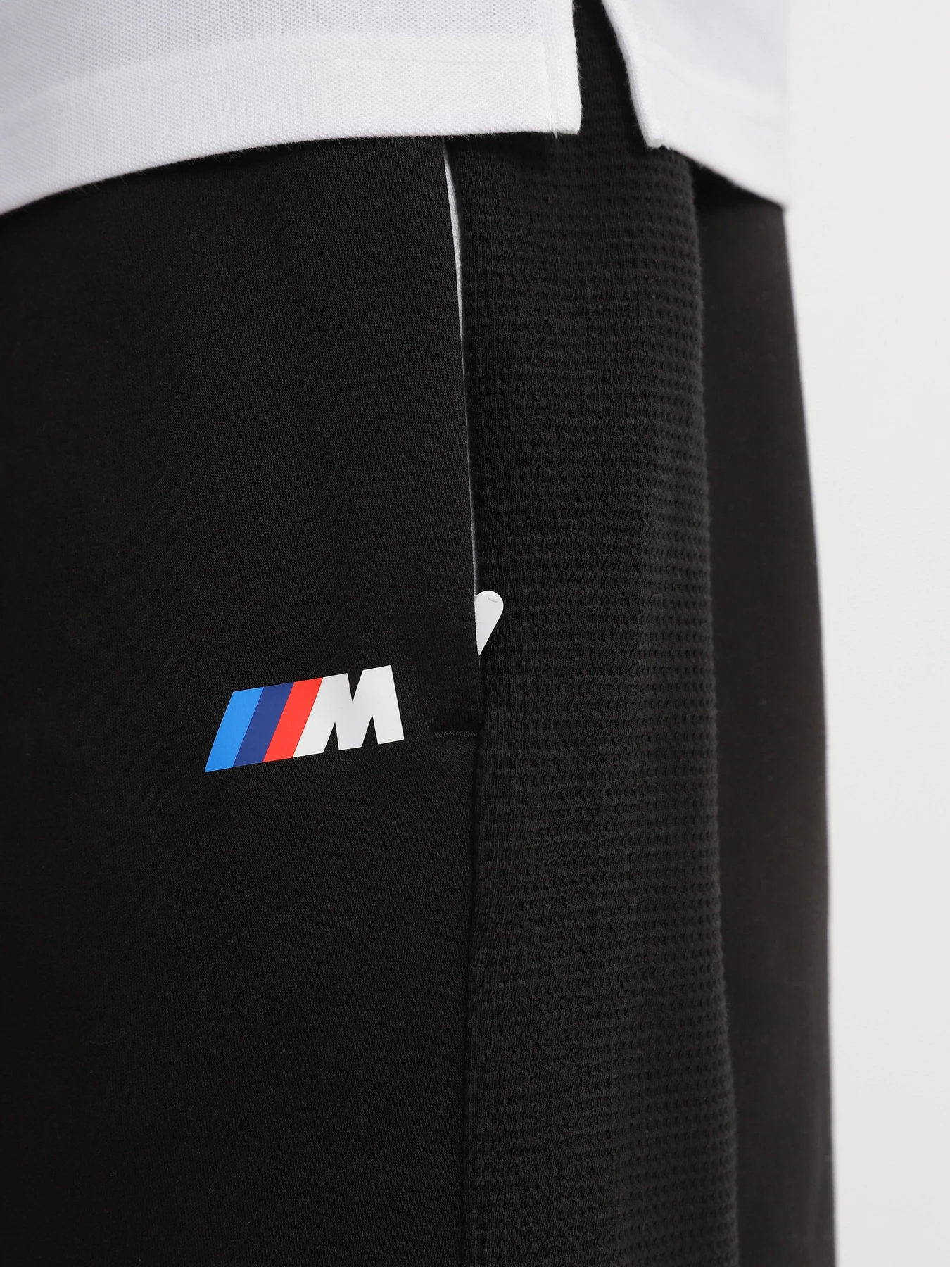 Шорты PUMA BMW Motorsport Sweat модель 53337401 Шорты PUMA BMW Motorsport Sweat модель 53337401 Фото