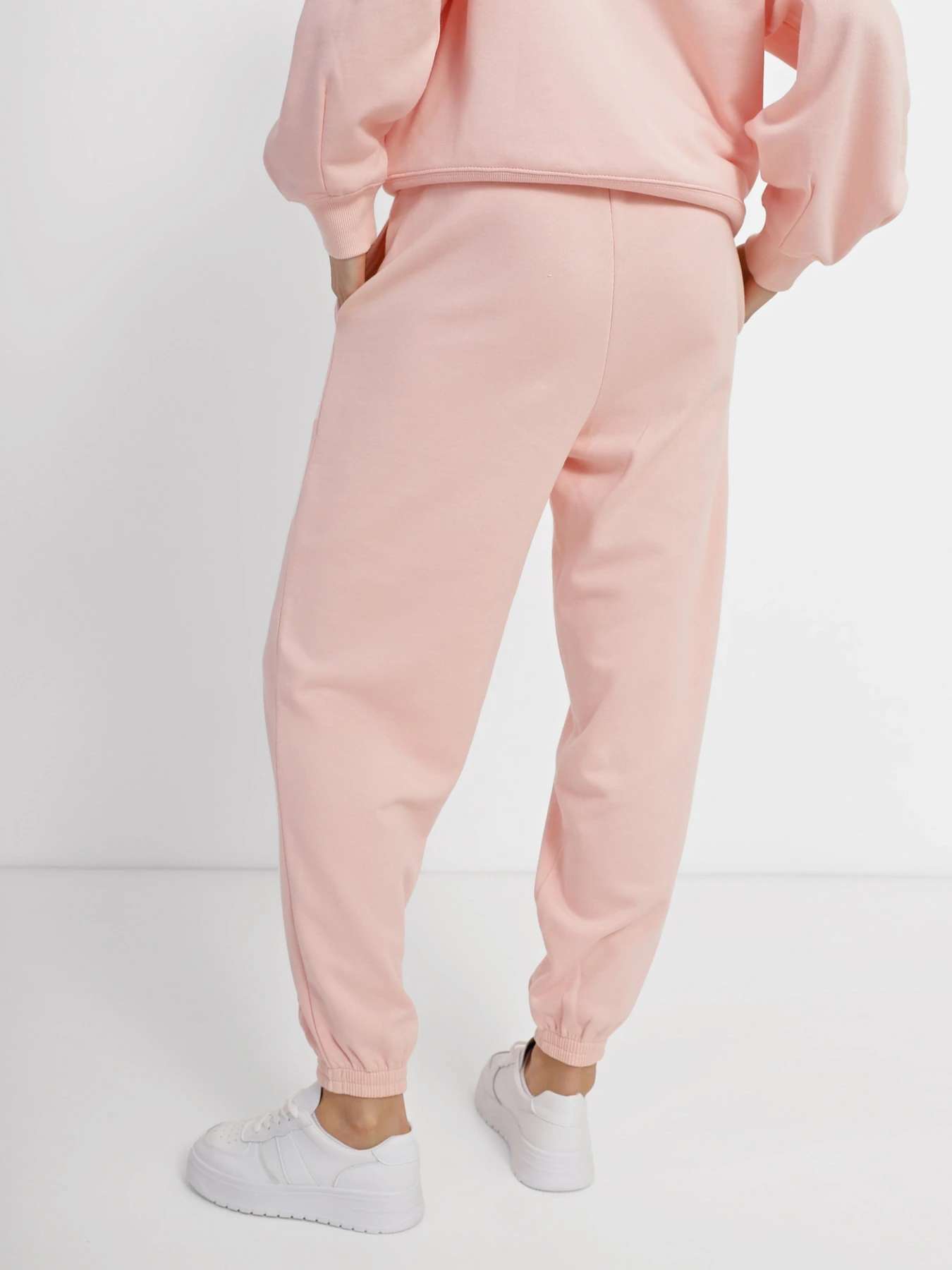Брюки PUMA Classics модель 53568566 Фото