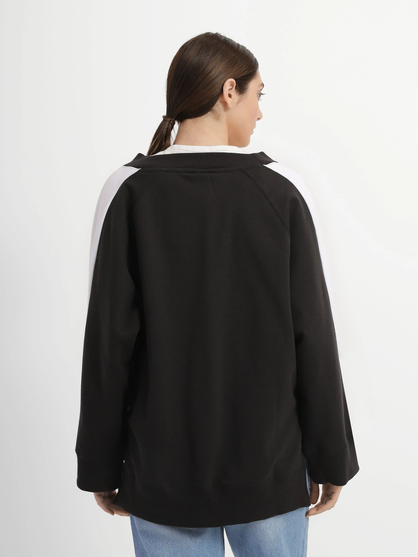 Худи и свитшоты PUMA T7 V-Neck модель 53950401 Худи и свитшоты PUMA T7 V-Neck модель 53950401 Фото