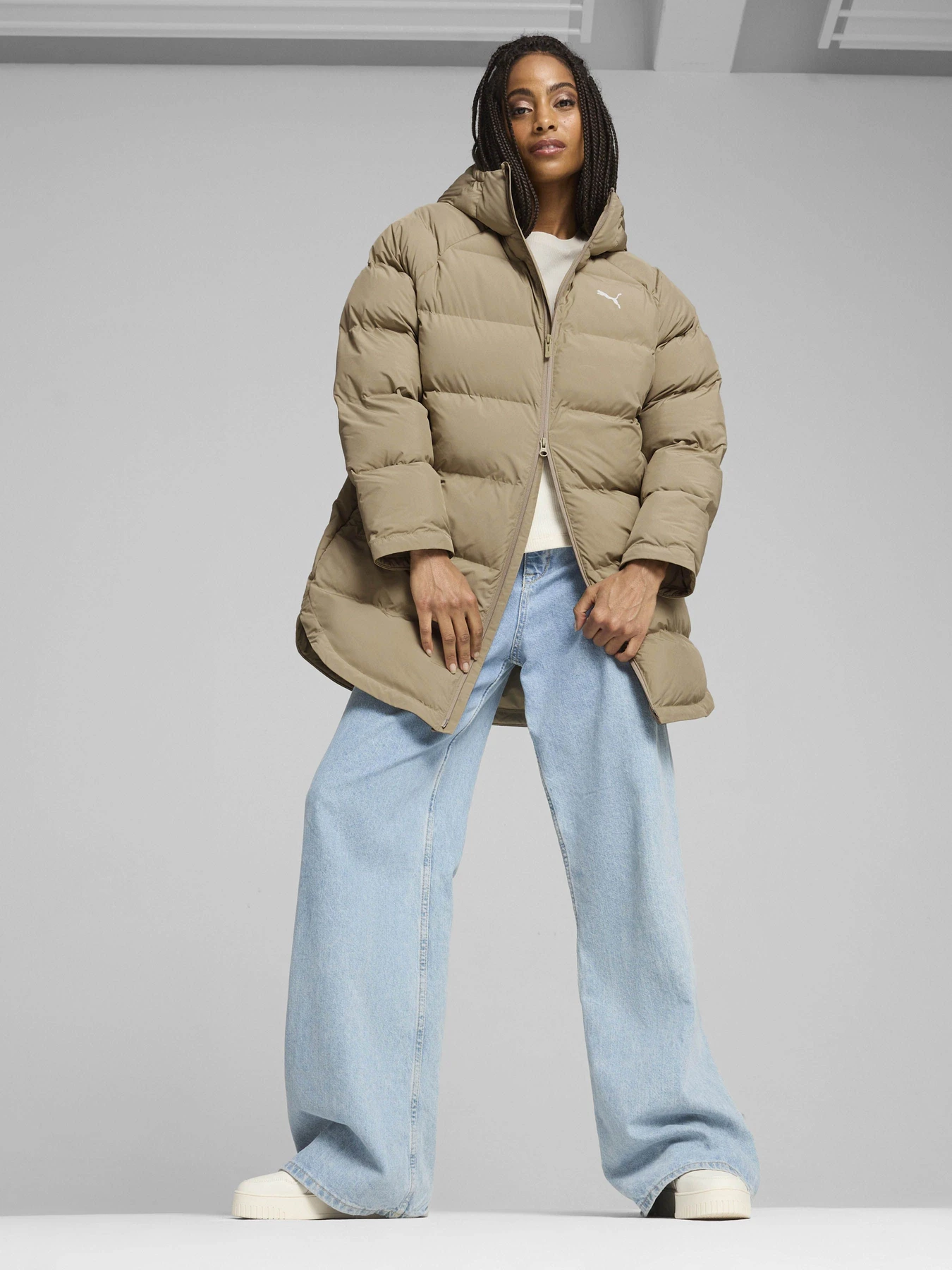 Куртки и дубленки PUMA MONOMATERIAL модель 62648267 Фото