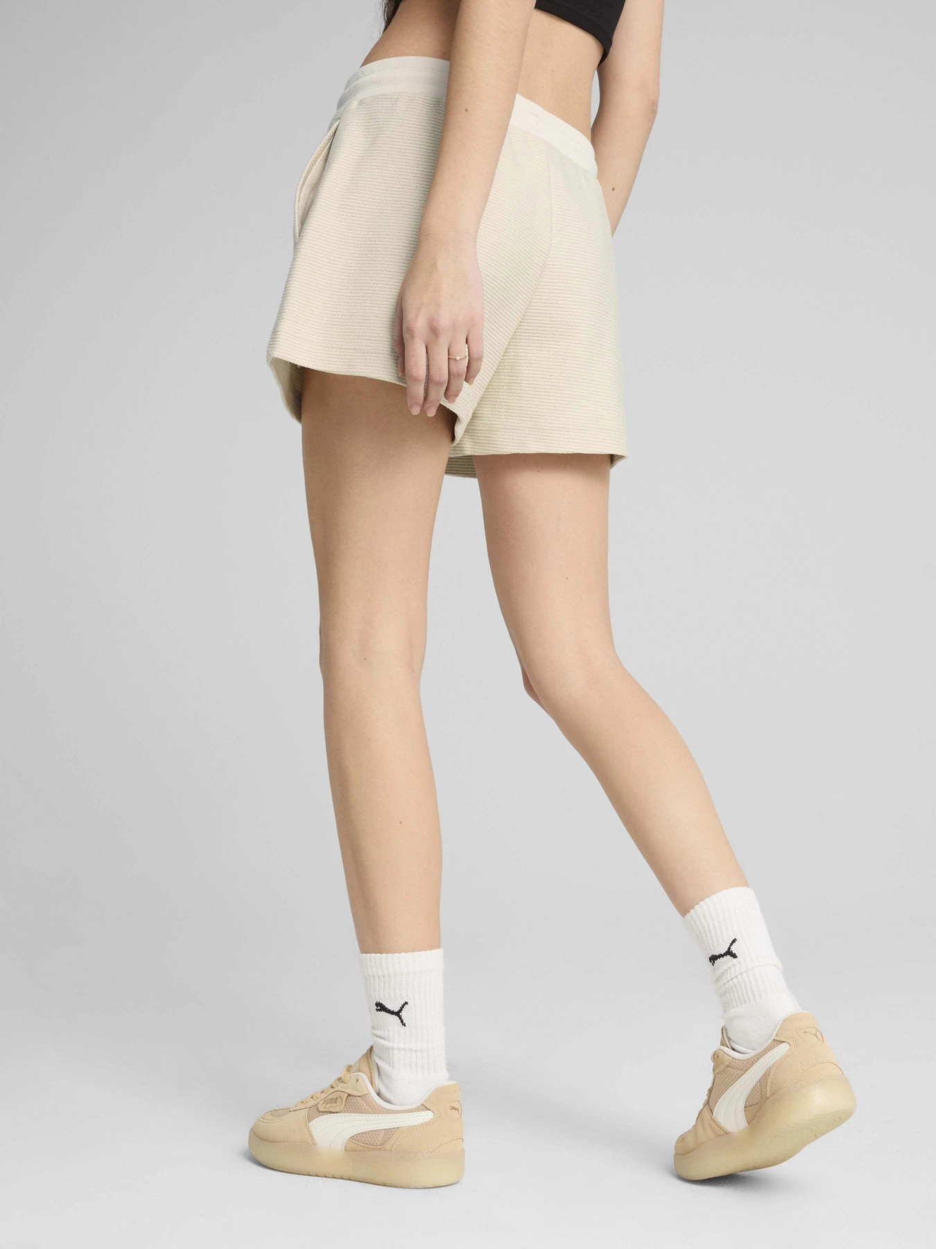 Шорты PUMA PREMIUM ESSENTIALS A-LINE модель 62978287 Шорты PUMA PREMIUM ESSENTIALS A-LINE модель 62978287 Фото