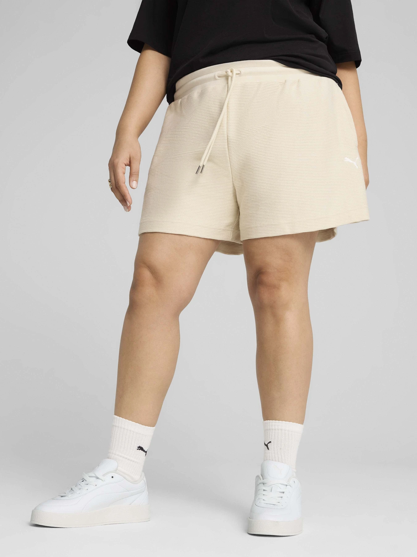 Шорты PUMA PREMIUM ESSENTIALS A-LINE модель 62978287 Шорты PUMA PREMIUM ESSENTIALS A-LINE модель 62978287 Фото