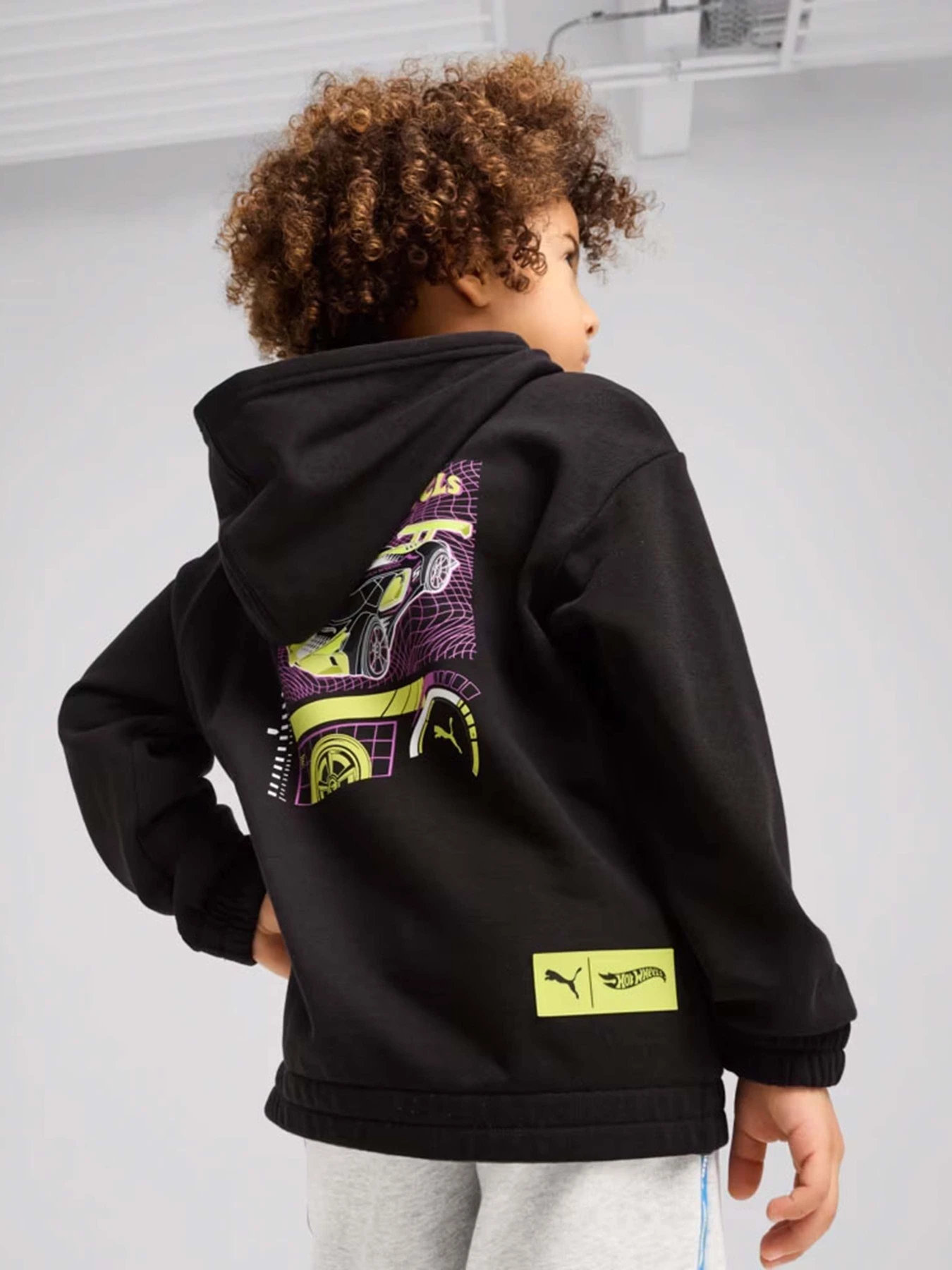 Худи и свитшоты PUMA X HOT WHEELS RELAXED GRAPHIC модель 63007501 Худи и свитшоты PUMA X HOT WHEELS RELAXED GRAPHIC модель 63007501 Фото