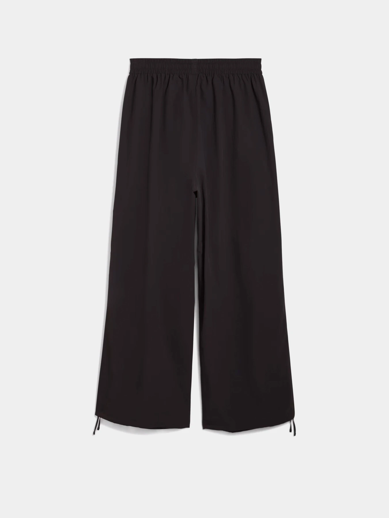 Брюки PUMA WARDROBE ESSENTIALS OVERSIZED модель 63206801 Брюки PUMA WARDROBE ESSENTIALS OVERSIZED модель 63206801 Фото