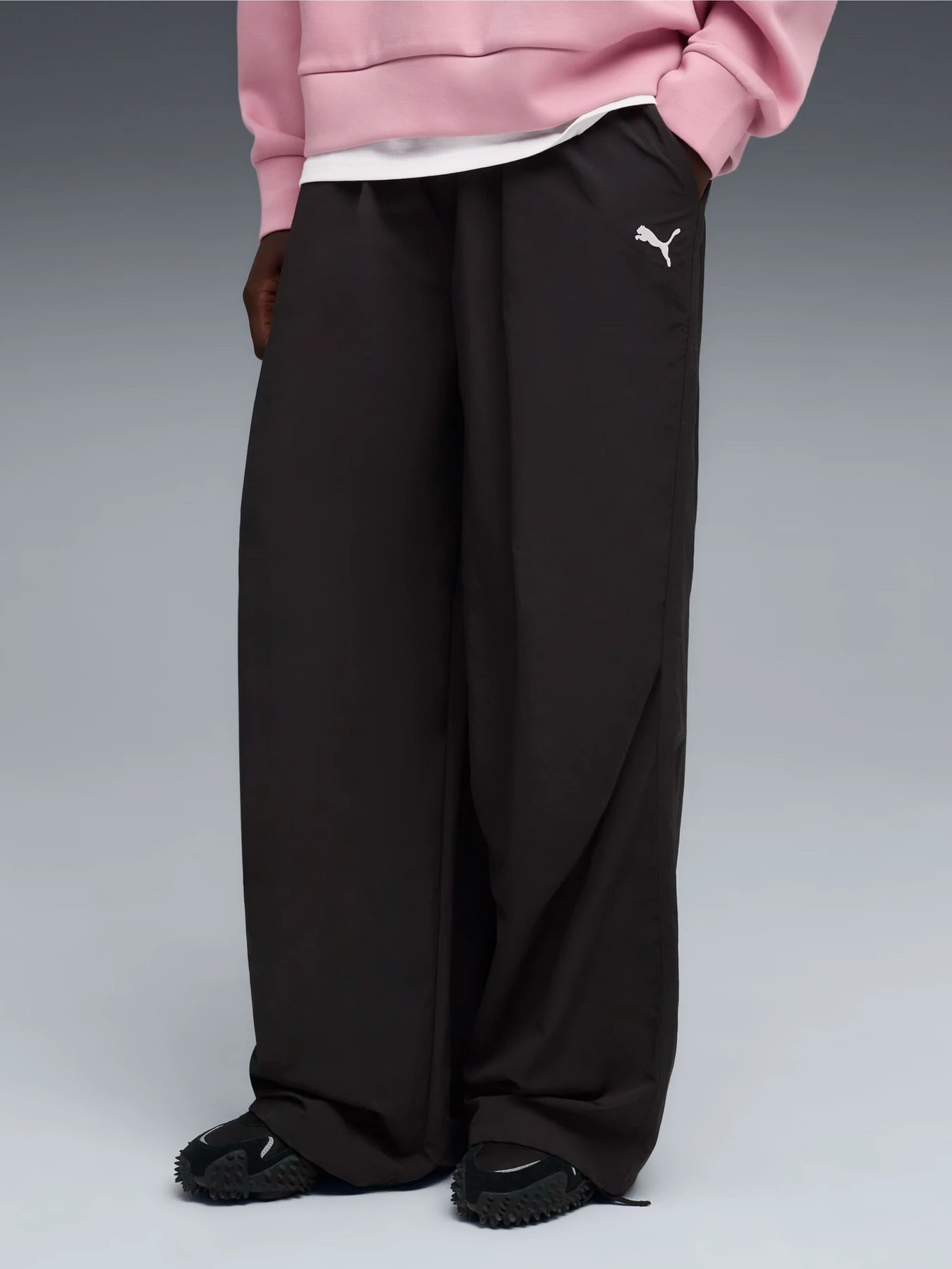 Брюки PUMA WARDROBE ESSENTIALS OVERSIZED модель 63206801 Брюки PUMA WARDROBE ESSENTIALS OVERSIZED модель 63206801 Фото