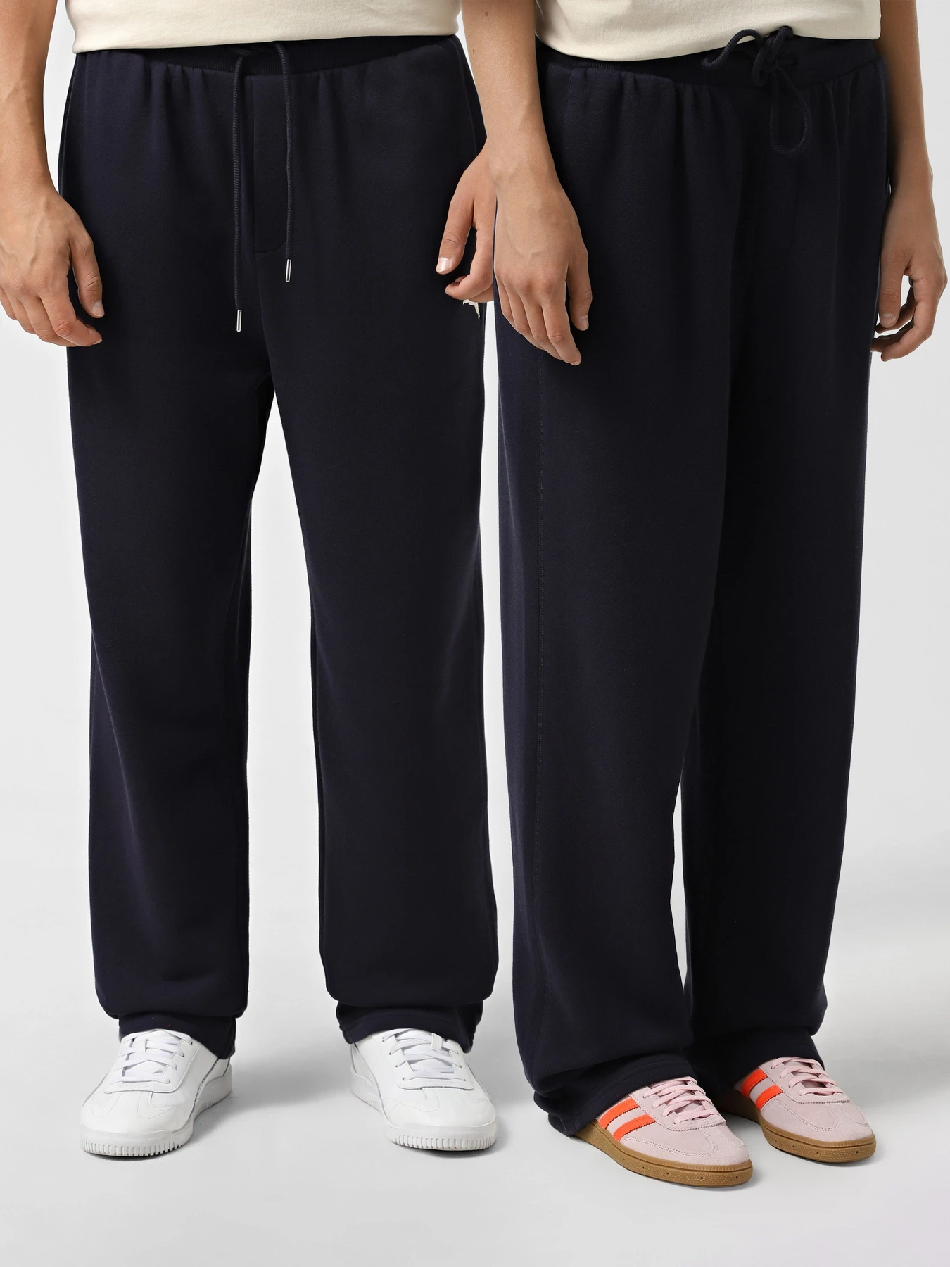 Штани PUMA PREMIUM ESSENTIALS модель 63207316 Штани PUMA PREMIUM ESSENTIALS модель 63207316 Фото