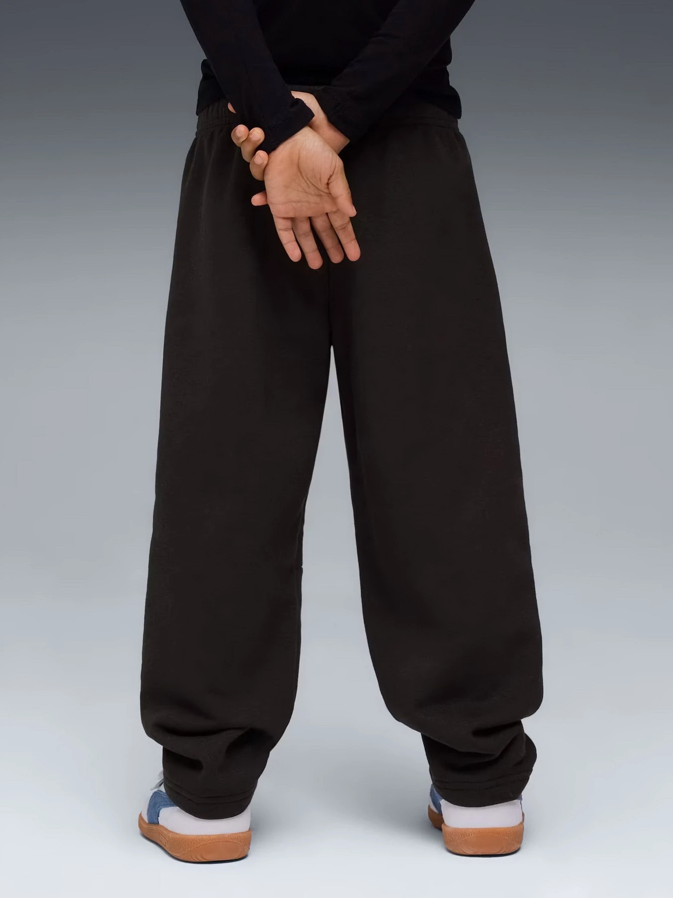 Штани PUMA MOODY CAT SWEATPANTS KIDS модель 63220901 Фото