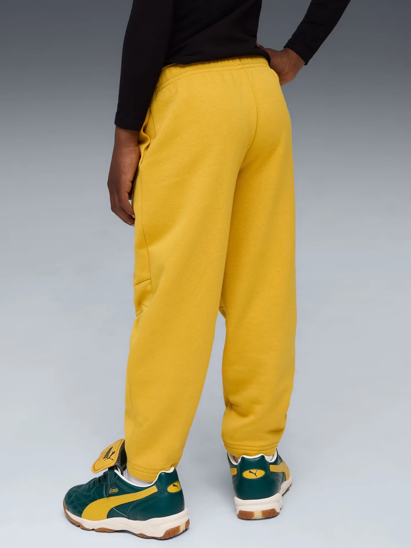 Штани PUMA MOODY CAT SWEATPANTS KIDS модель 63220962 Штани PUMA MOODY CAT SWEATPANTS KIDS модель 63220962 Фото