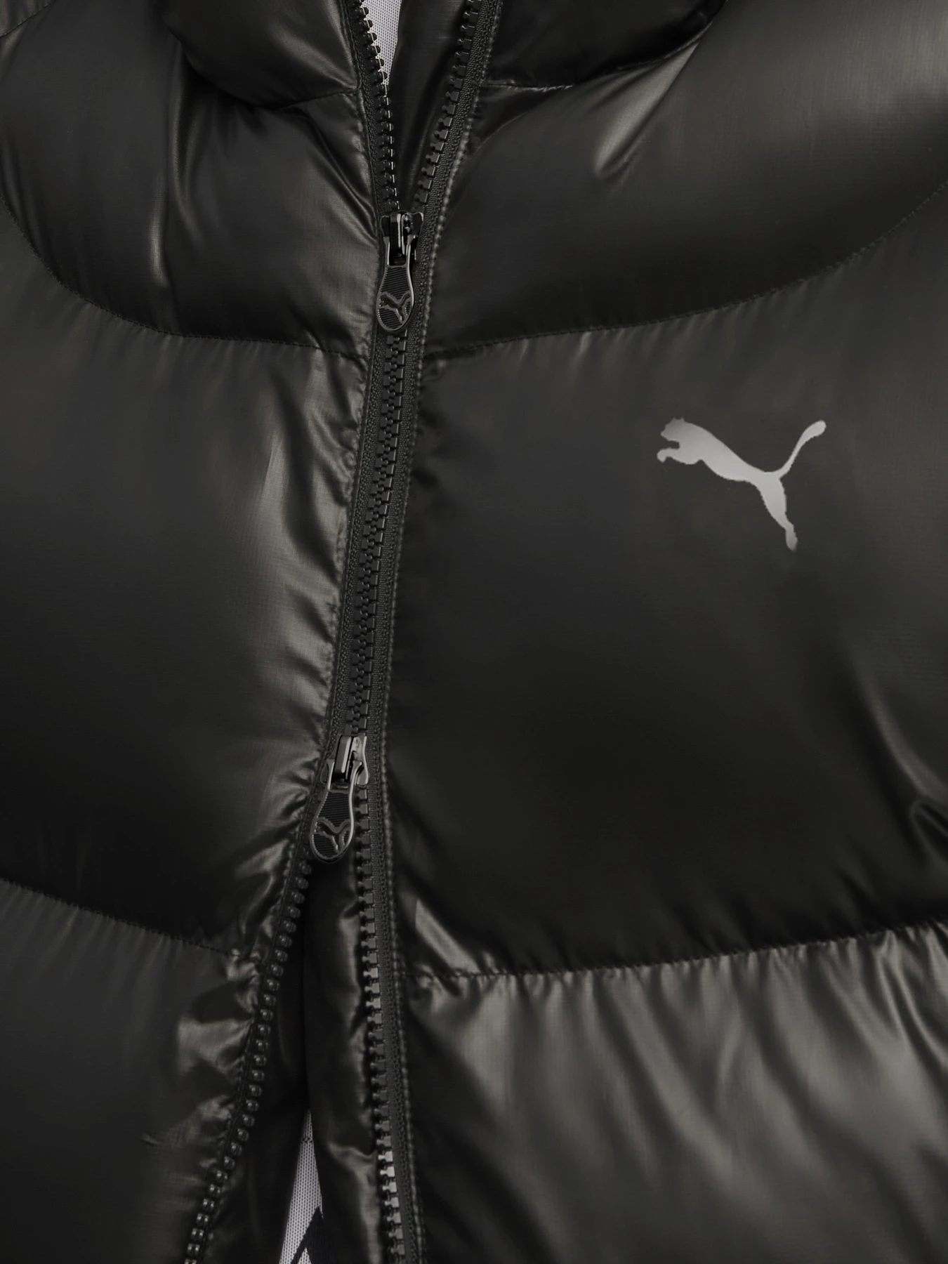 Куртки та дублянки PUMA PUMATECH-X PUFFER JACKET модель 63216201 Фото