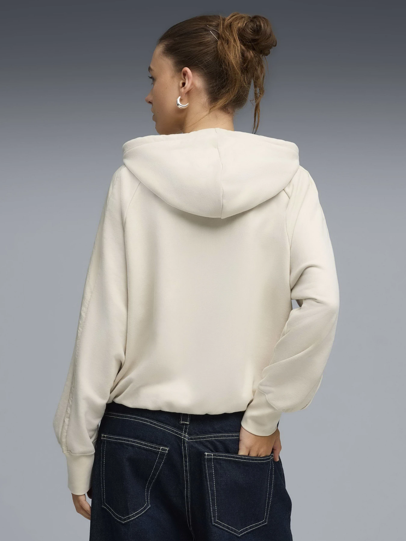 Худи и свитшоты PUMA HER модель 69188687 Худи и свитшоты PUMA HER модель 69188687 Фото