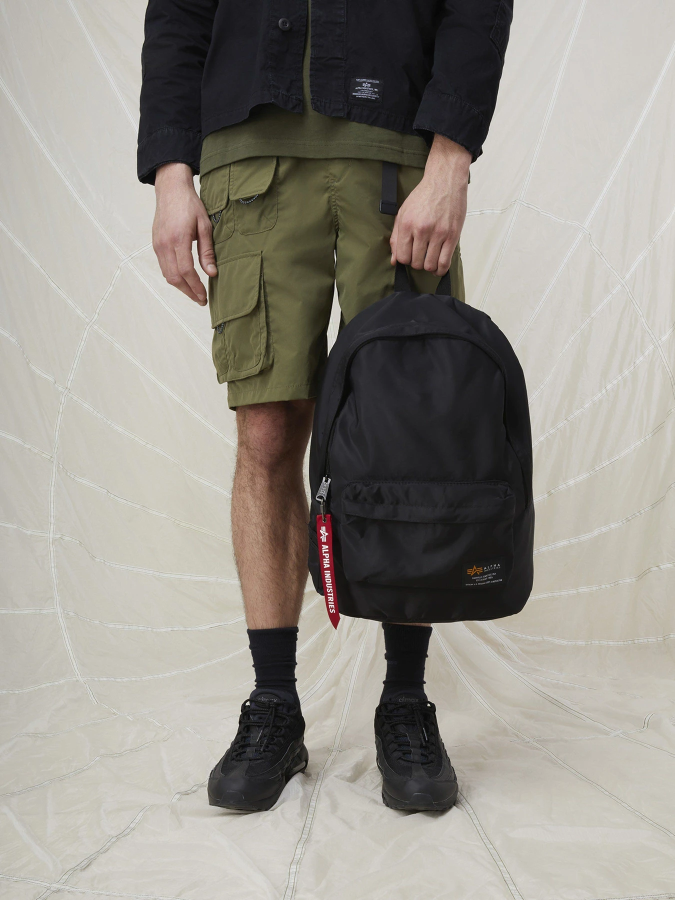 Рюкзаки Alpha Industries Crew модель UAC53003C1_001 Рюкзаки Alpha Industries Crew модель UAC53003C1_001 Фото