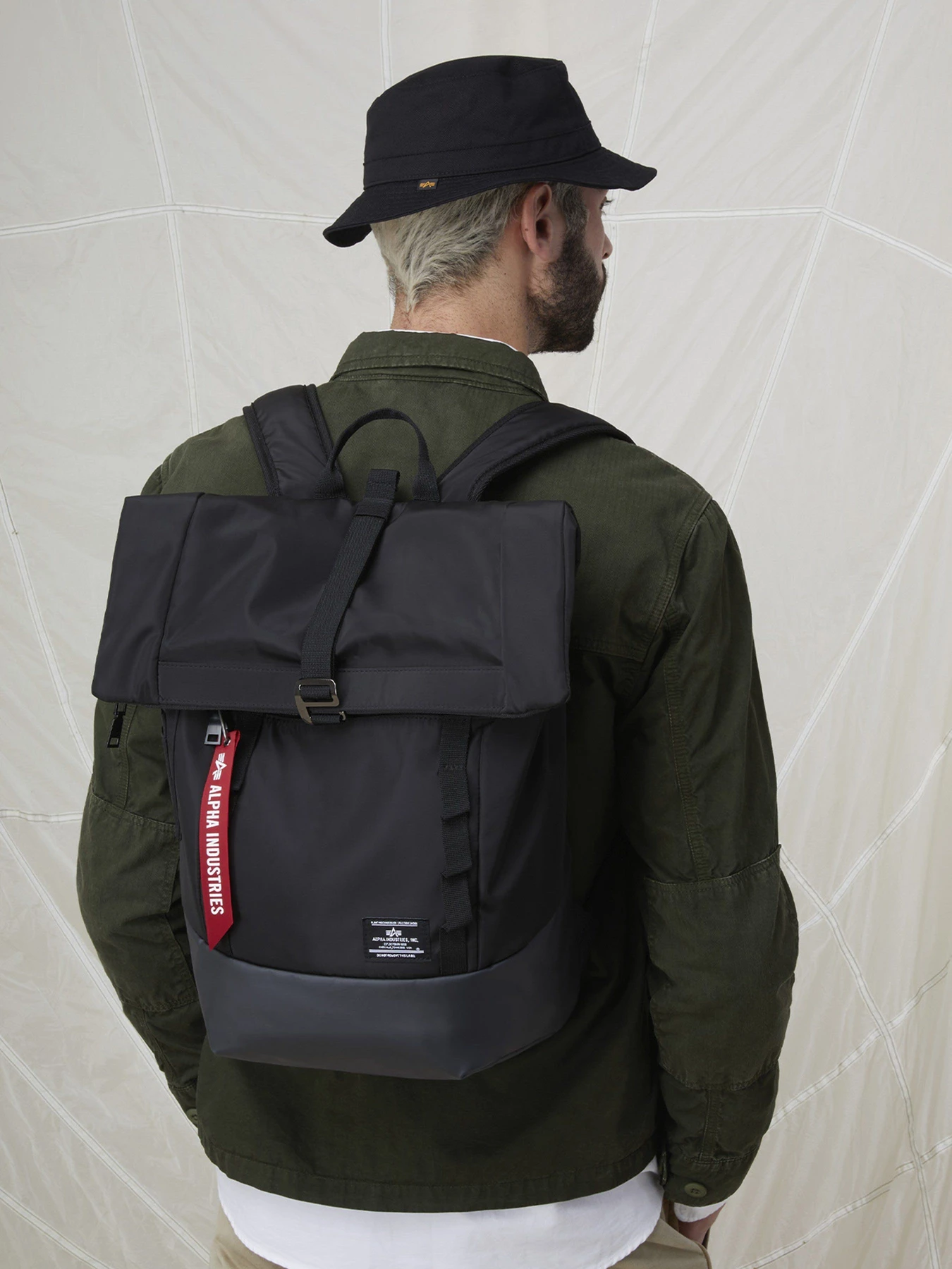 Рюкзаки Alpha Industries Crew Rt модель UAC53004C1_001 Рюкзаки Alpha Industries Crew Rt модель UAC53004C1_001 Фото