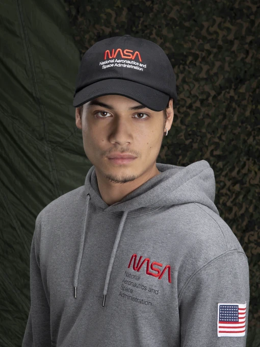 Alpha Industries Nasa Worm Logo Кепка колір чорний фото 2