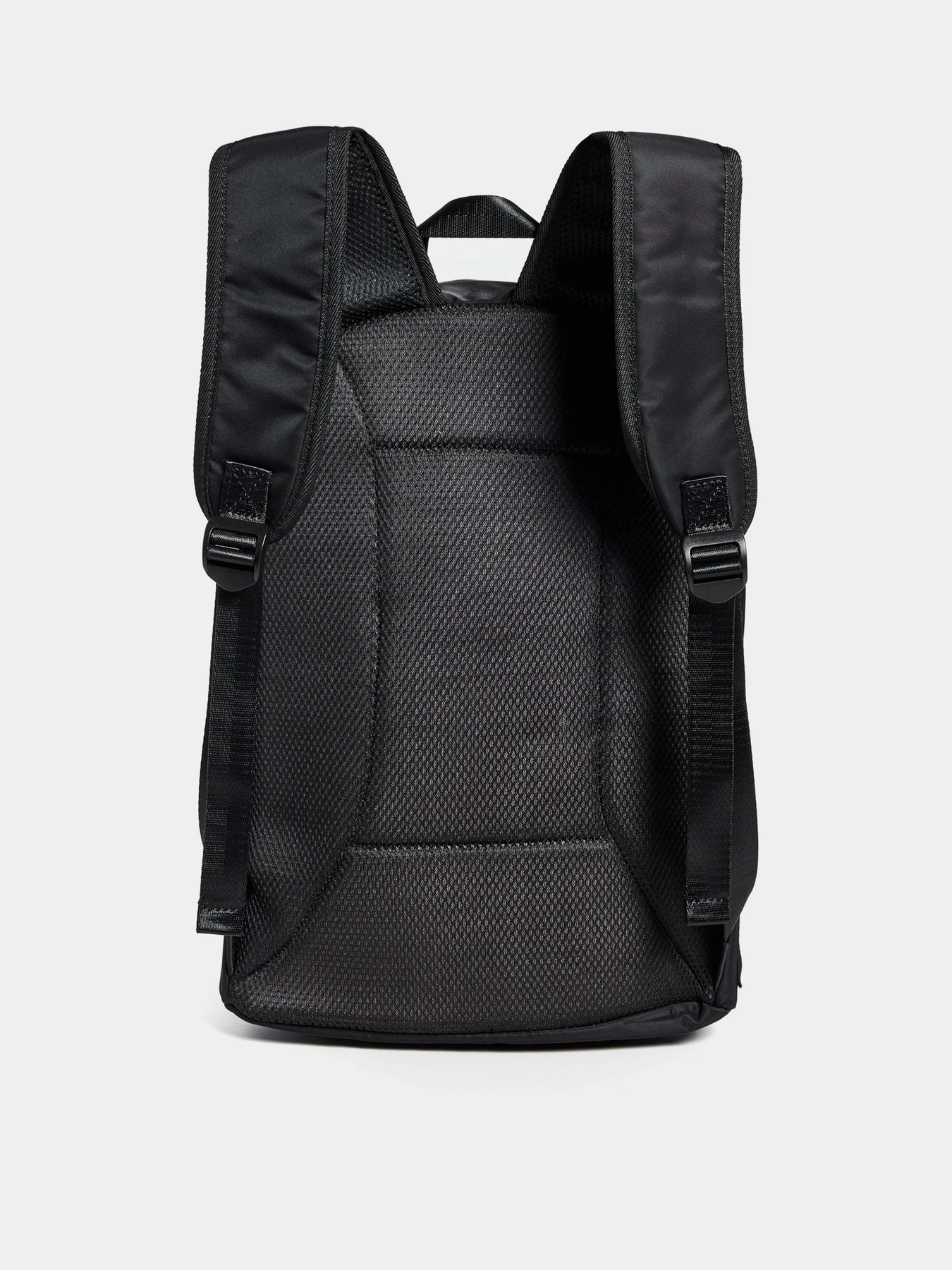 Рюкзаки Alpha Industries Crew Backpack Gen II 22L модель UAC55000C1_001 Фото