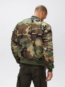 Куртки и дубленки Alpha Industries МА-1 SLIM FIT  модель MJM44530C1_961 Фото