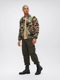 Куртки и дубленки Alpha Industries МА-1 SLIM FIT  модель MJM44530C1_961 Фото