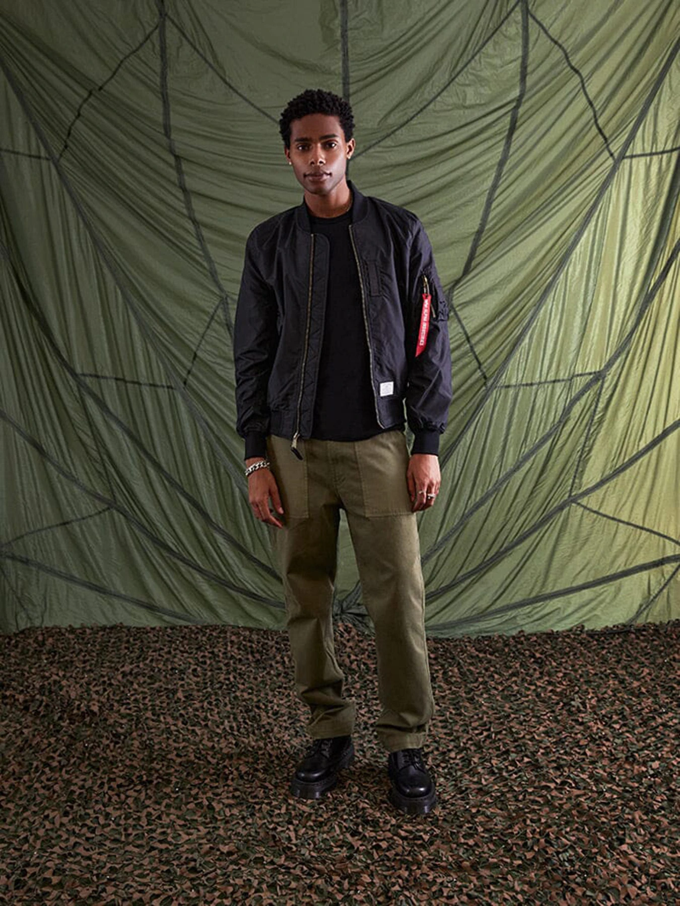 Куртки та дублянки Alpha Industries L-2b Skymaster Gen II модель MJL52000C1_001 Куртки та дублянки Alpha Industries L-2b Skymaster Gen II модель MJL52000C1_001 Фото