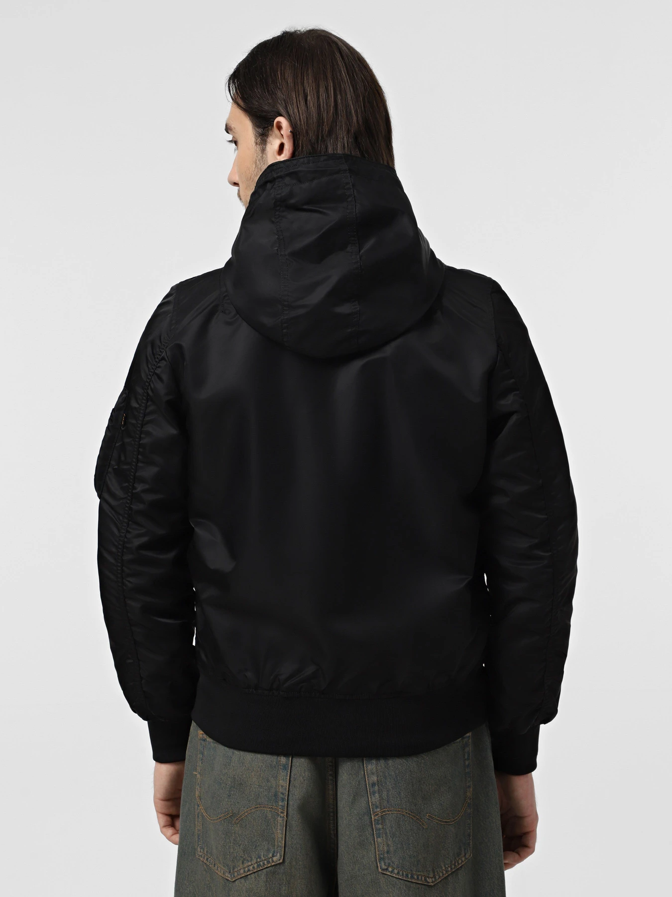 Куртки та дублянки Alpha Industries L-2b Hooded Gen II модель UJL52000C1_001 Фото