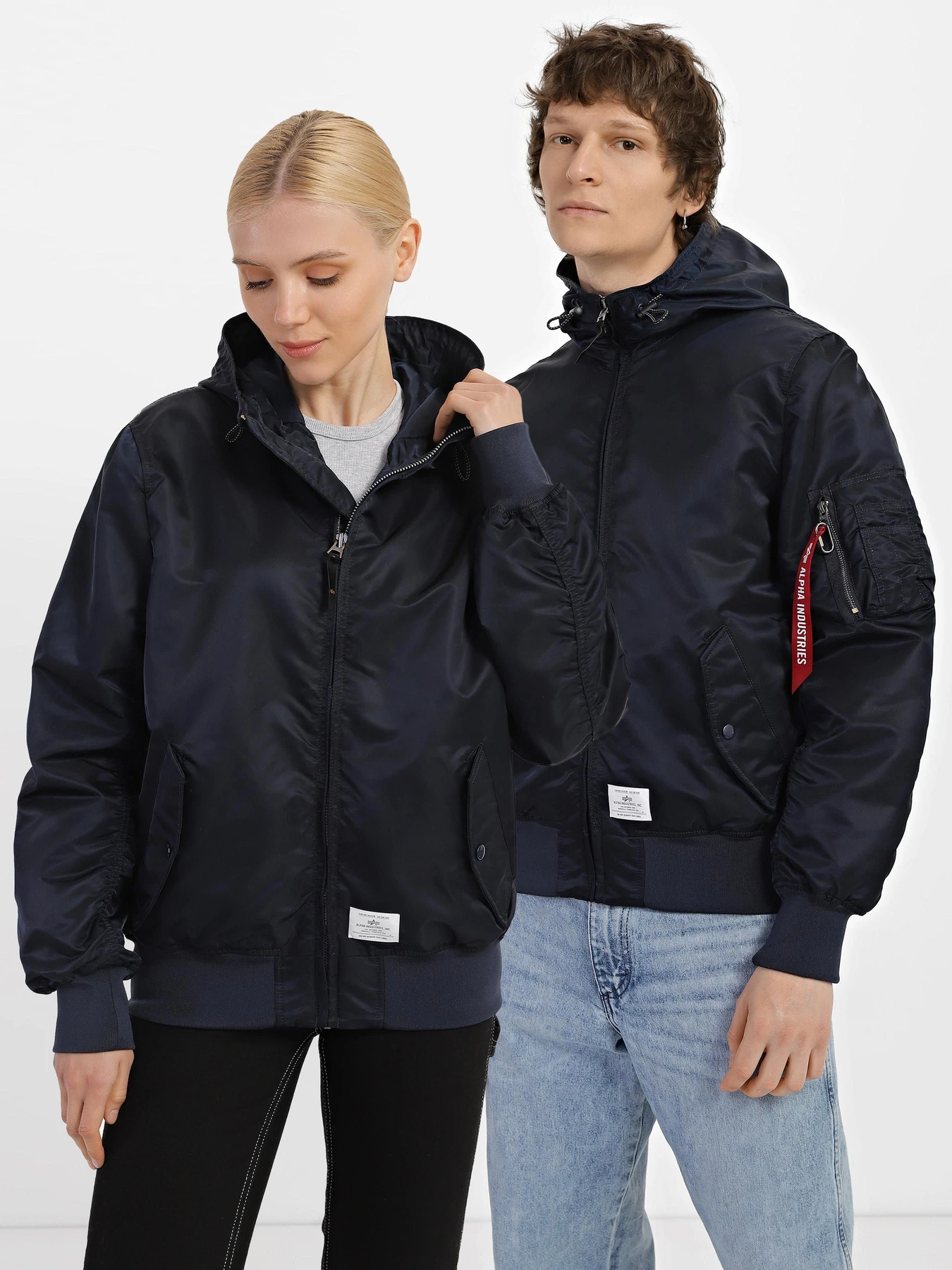 Куртки та дублянки Alpha Industries L-2B модель UJL52000C1_410 Фото