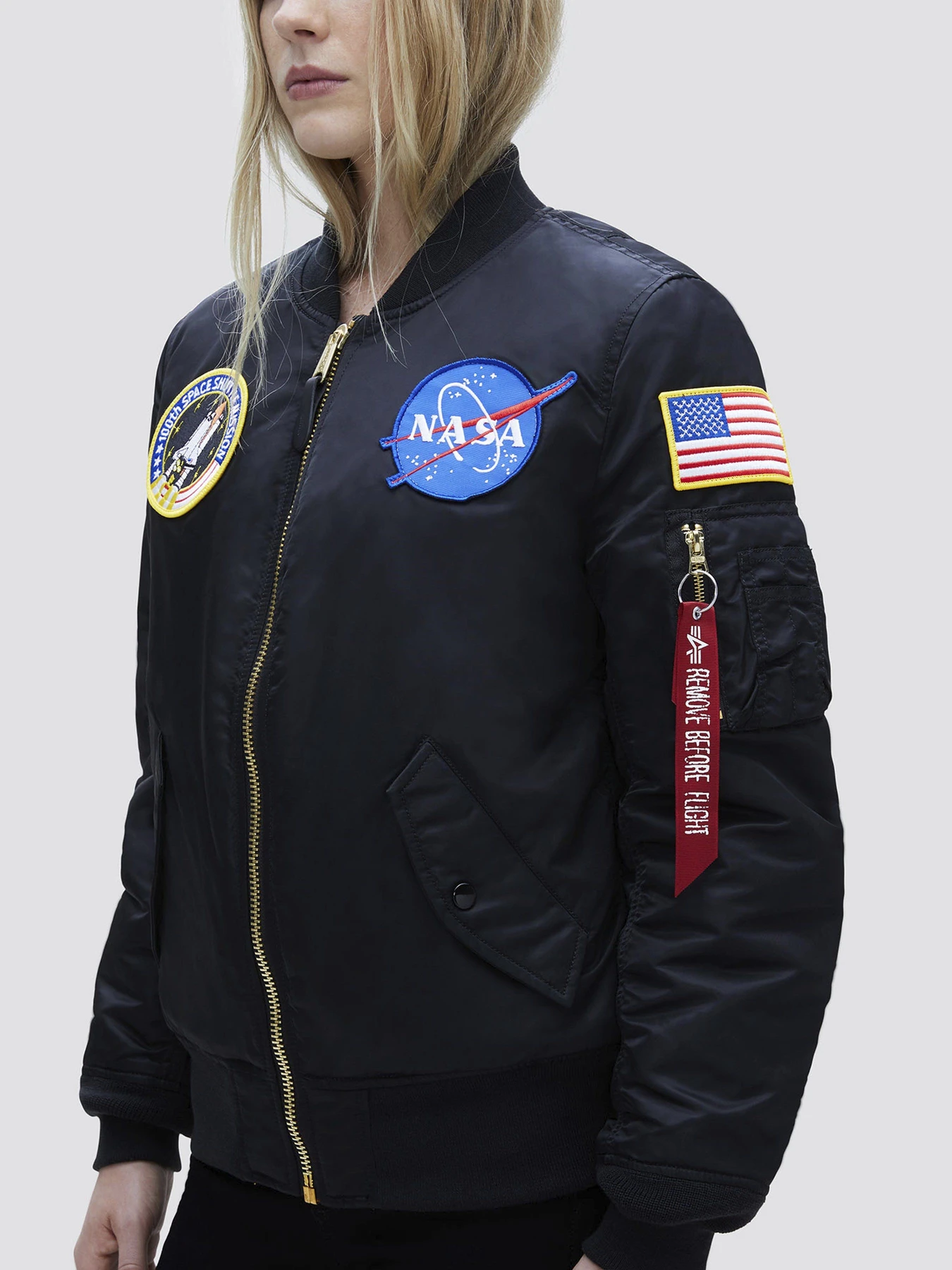 Куртки и дубленки Alpha Industries MA-1 NASA W модель WJM49501C1_001 Куртки и дубленки Alpha Industries MA-1 NASA W модель WJM49501C1_001 Фото