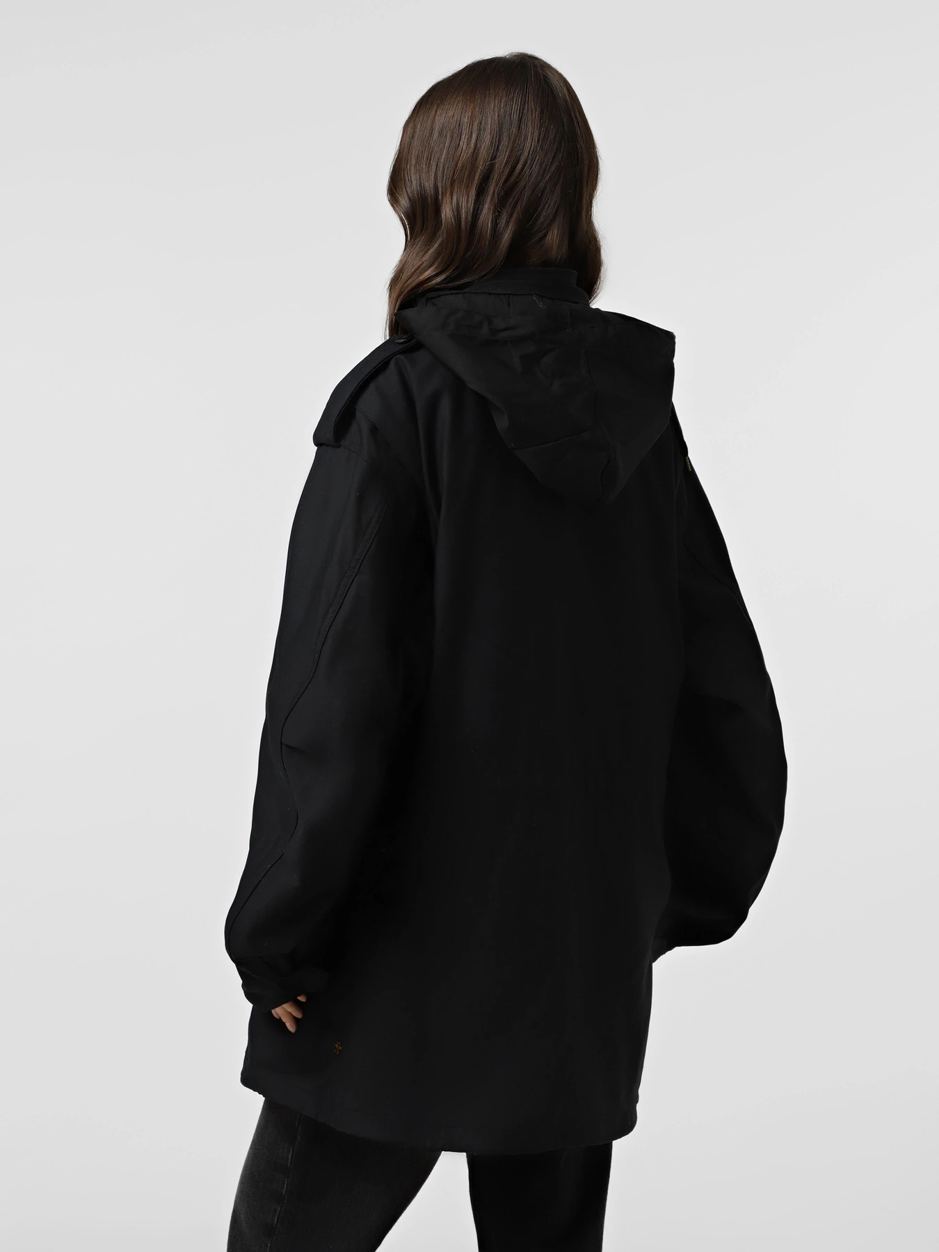Куртки и дубленки Alpha Industries M-65 HERITAGE модель MJM24000C1_001 Куртки и дубленки Alpha Industries M-65 HERITAGE модель MJM24000C1_001 Фото