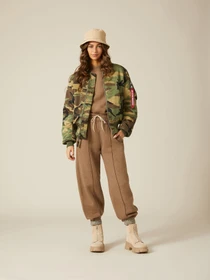 Куртки и дубленки Alpha Industries Ma-1 модель MJM21000C1_961 Фото