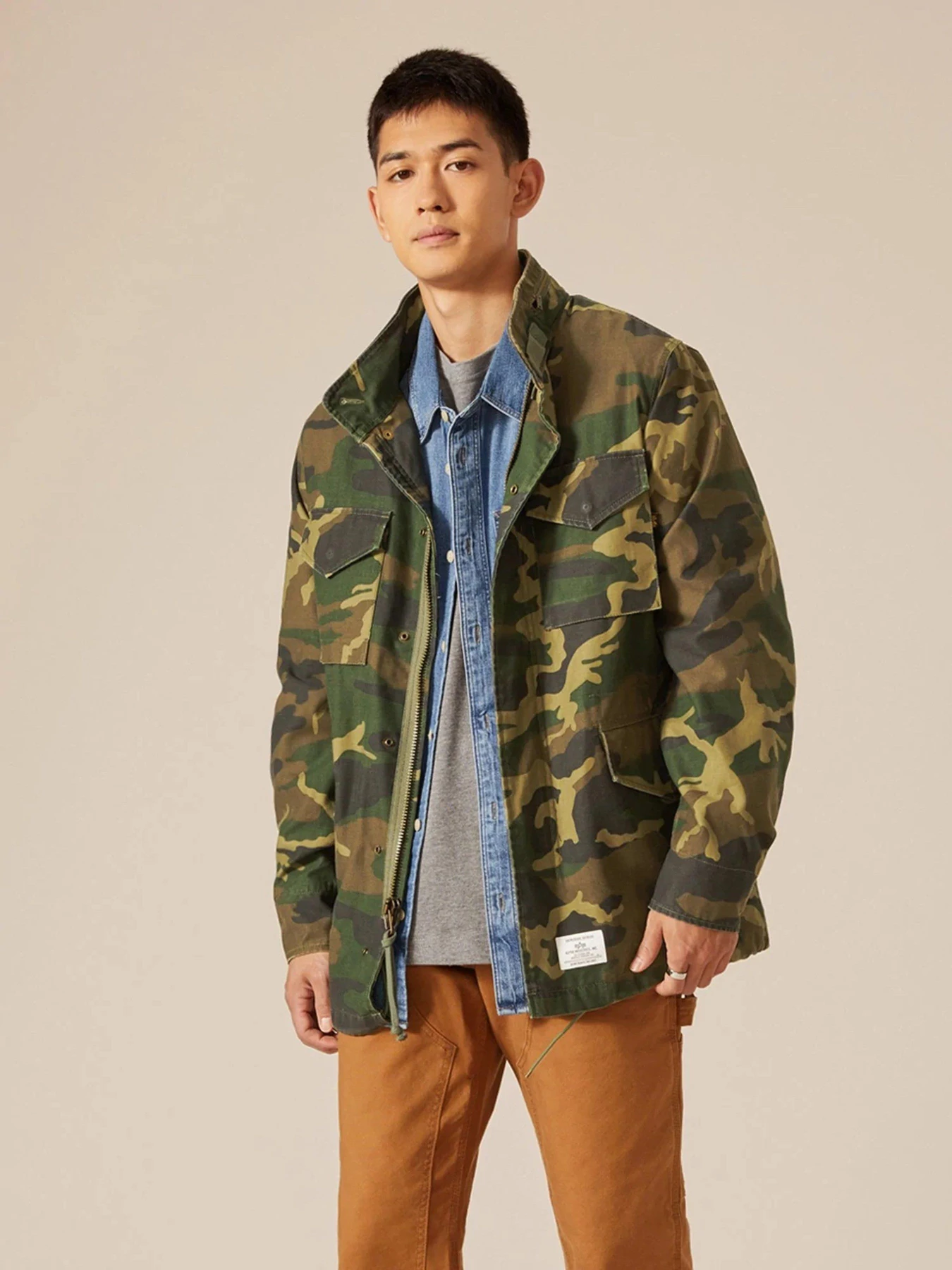 Куртки и дубленки Alpha Industries M-65 MOD модель MJM51501C1_961 Куртки и дубленки Alpha Industries M-65 MOD модель MJM51501C1_961 Фото