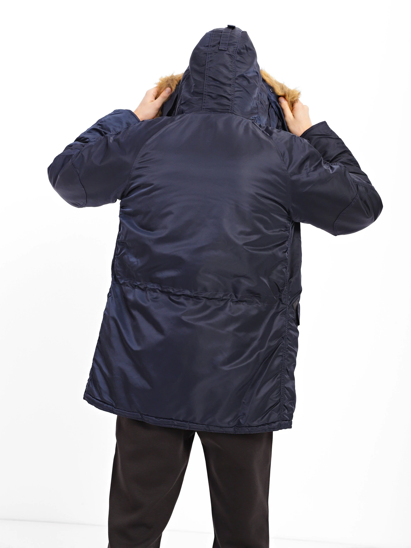Куртки и дубленки Alpha Industries N-3В Slim Fit модель MJN31211C1_410 Фото