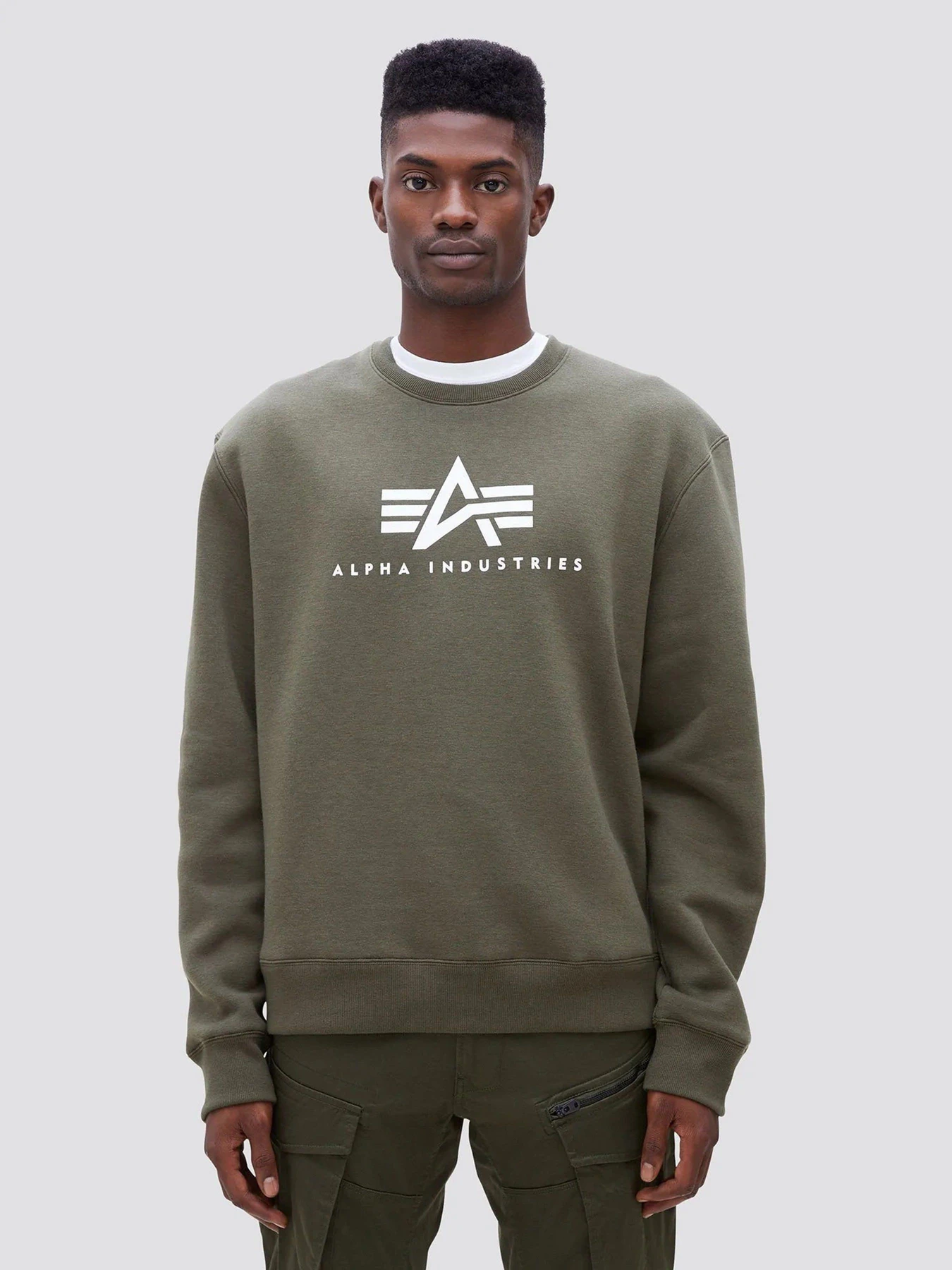 Худі та світшоти Alpha Industries BASIC LOGO CREWNECK модель UFB49001C1_303 Фото