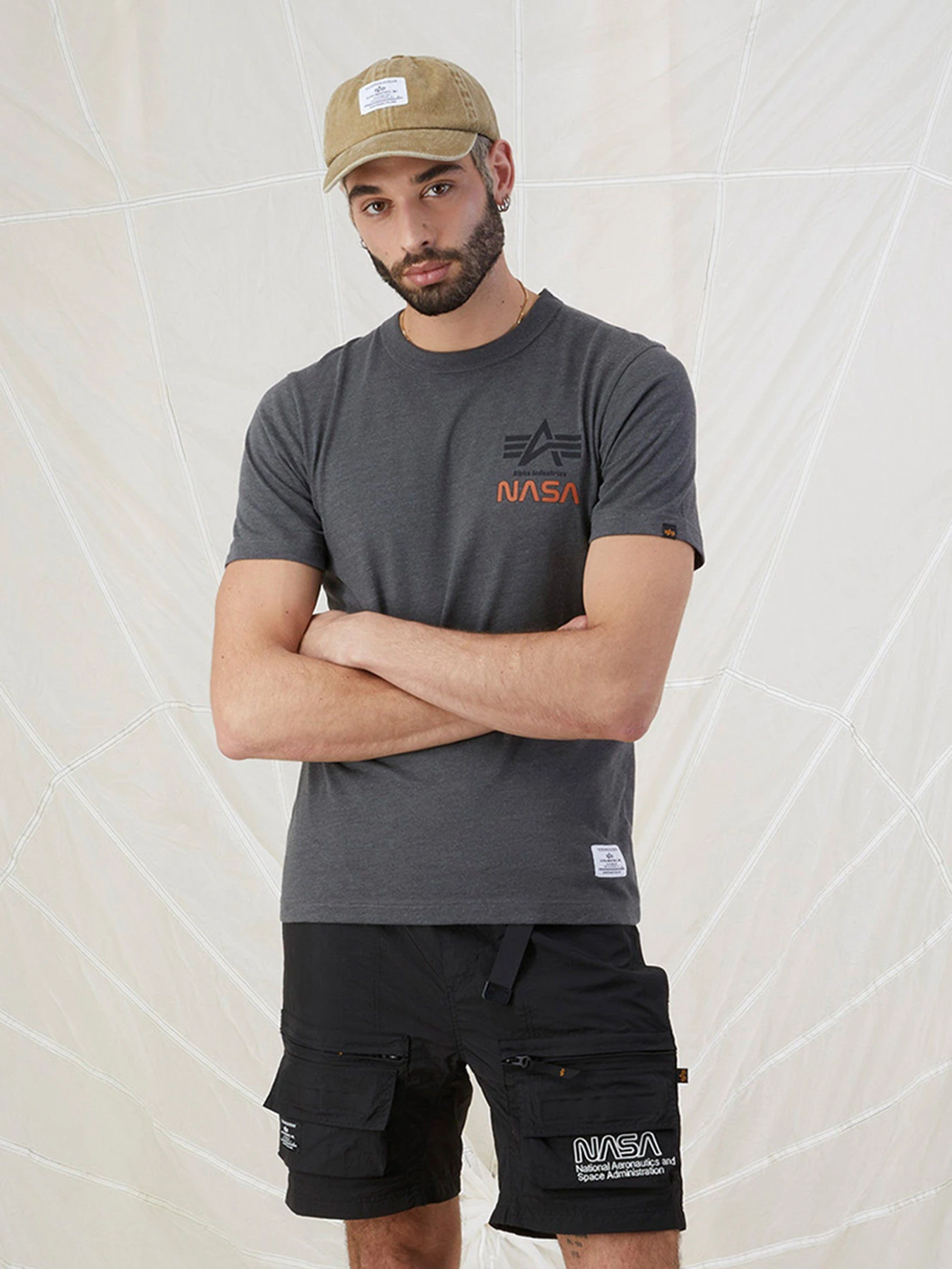 Футболки и поло Alpha Industries NASA Galaxy модель ETN53000C1_072 Футболки и поло Alpha Industries NASA Galaxy модель ETN53000C1_072 Фото