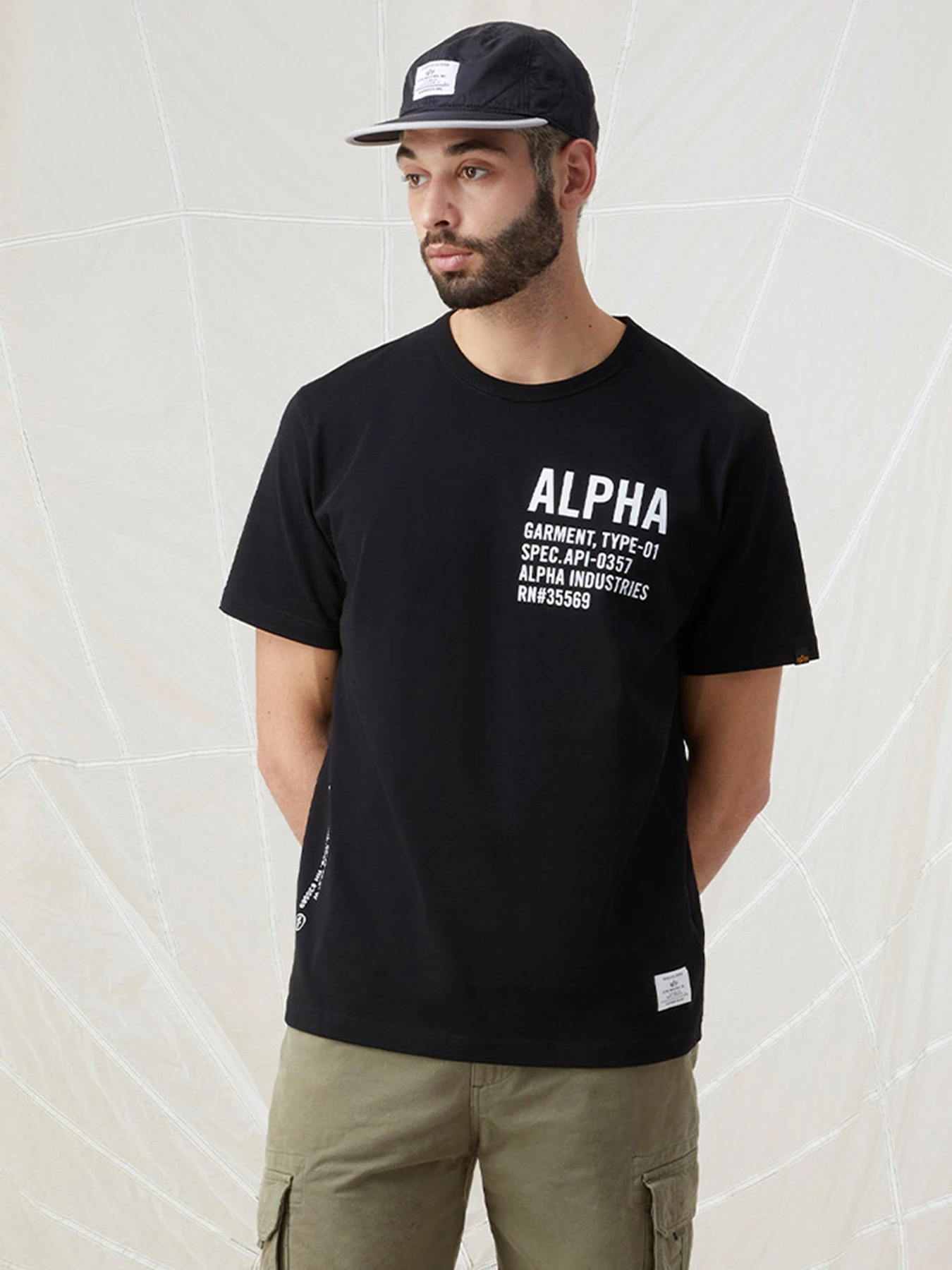 Футболки і поло Alpha Industries Graphic Tee модель MTA53000C1_001 Футболки і поло Alpha Industries Graphic Tee модель MTA53000C1_001 Фото
