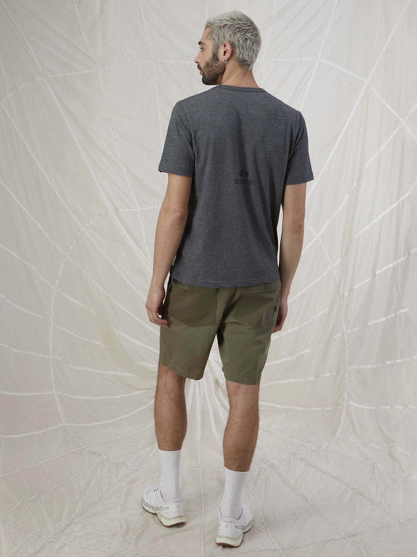 Футболки и поло Alpha Industries Graphic Tee модель MTA53000C1_068 Футболки и поло Alpha Industries Graphic Tee модель MTA53000C1_068 Фото