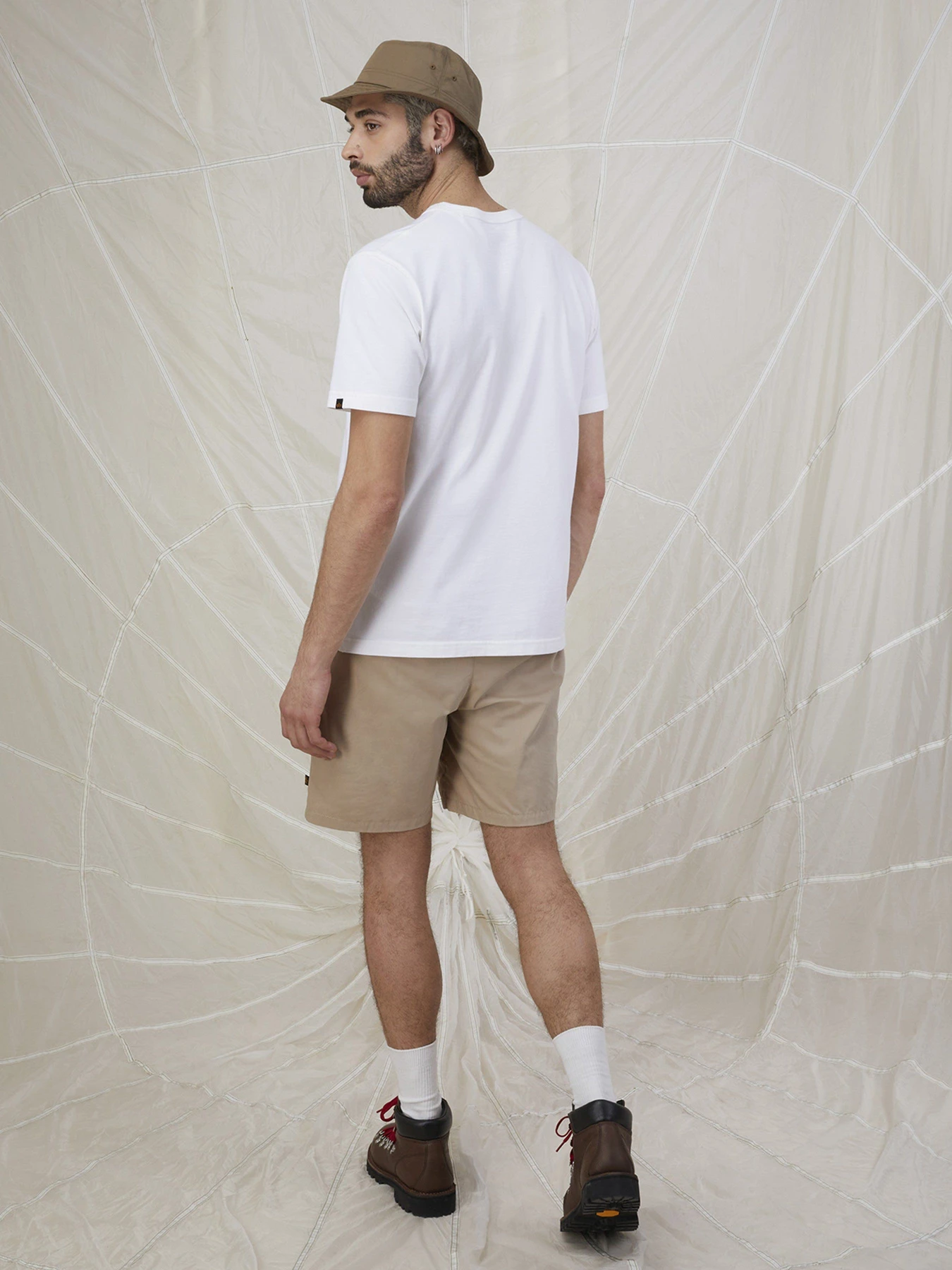 Футболки и поло Alpha Industries Essential Tee модель UTE51500PK_100 Футболки и поло Alpha Industries Essential Tee модель UTE51500PK_100 Фото