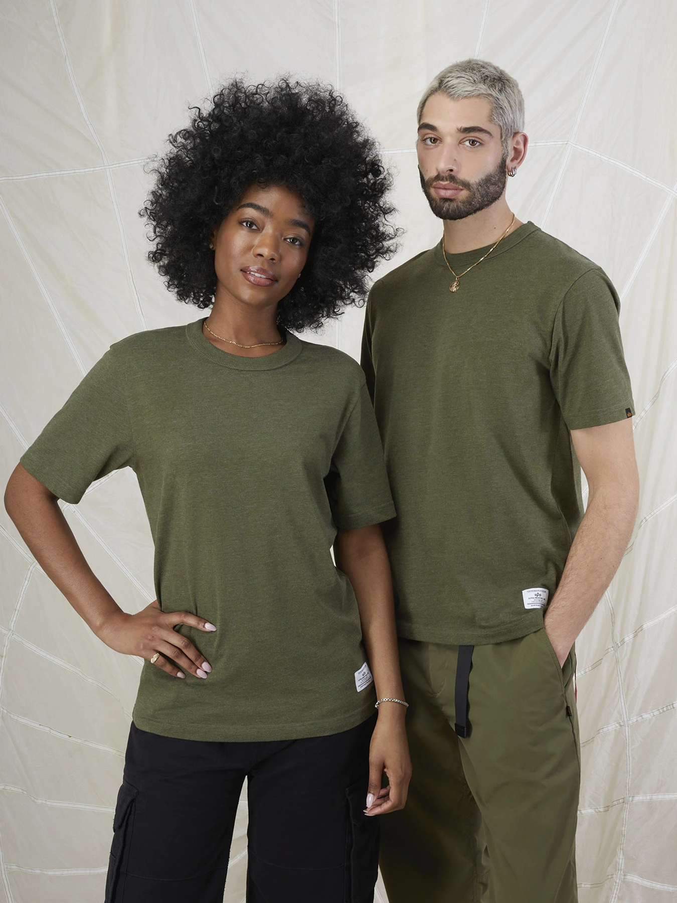 Футболки и поло Alpha Industries Essential Tee модель UTE51500PK_347 Футболки и поло Alpha Industries Essential Tee модель UTE51500PK_347 Фото