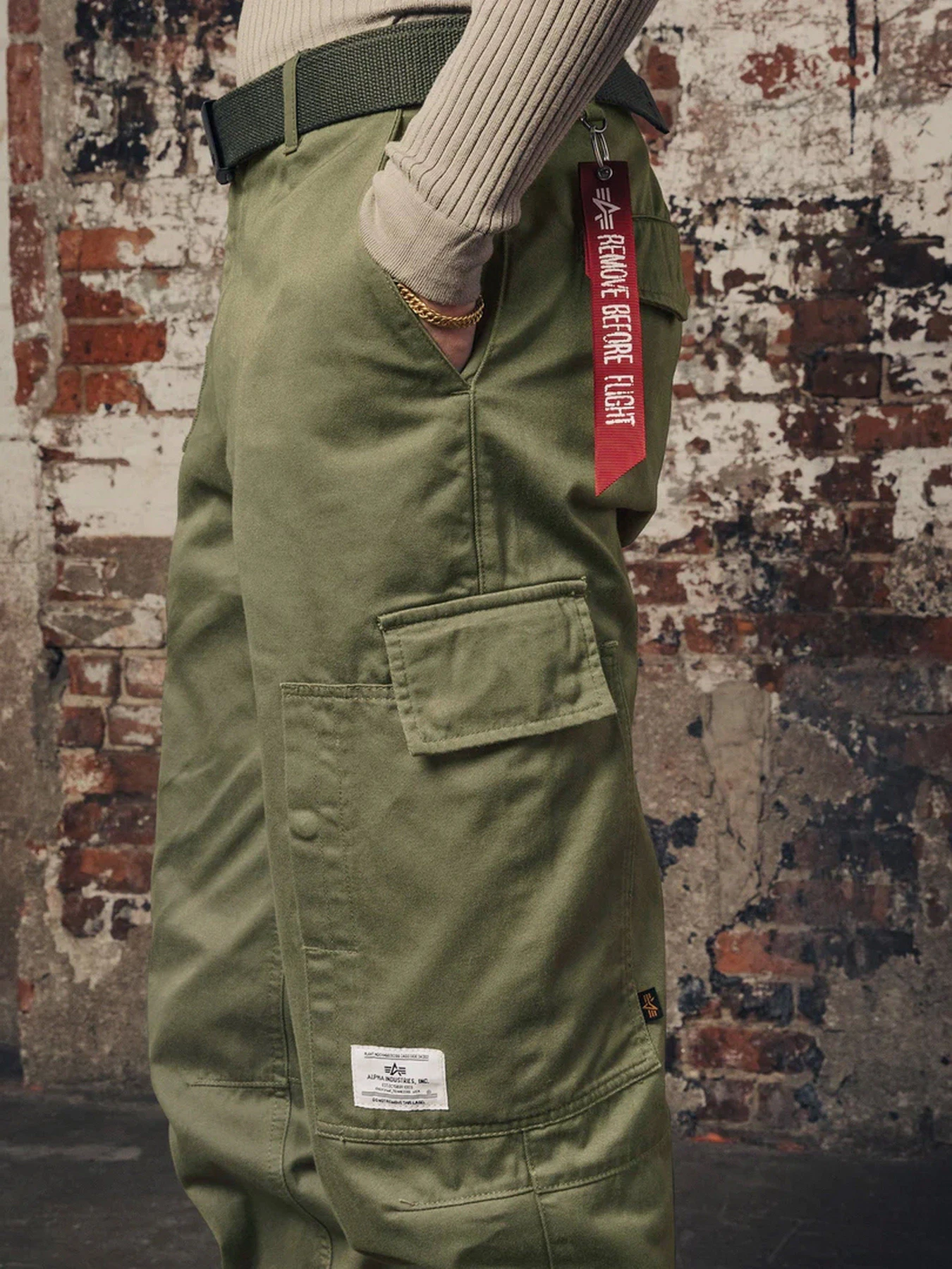 Брюки Alpha Industries A-11 Pant модель MBA52500C1_345 Брюки Alpha Industries A-11 Pant модель MBA52500C1_345 Фото