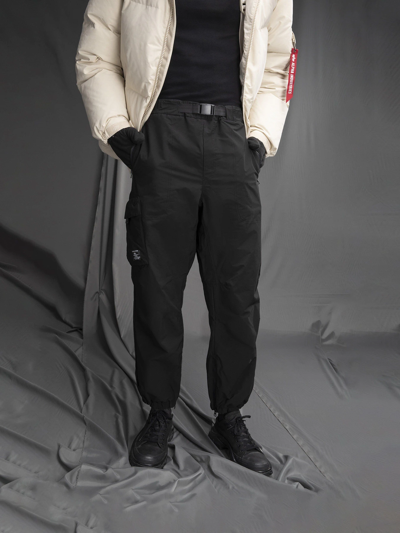 Брюки Alpha Industries Utility модель MBU53500C1_001 Брюки Alpha Industries Utility модель MBU53500C1_001 Фото
