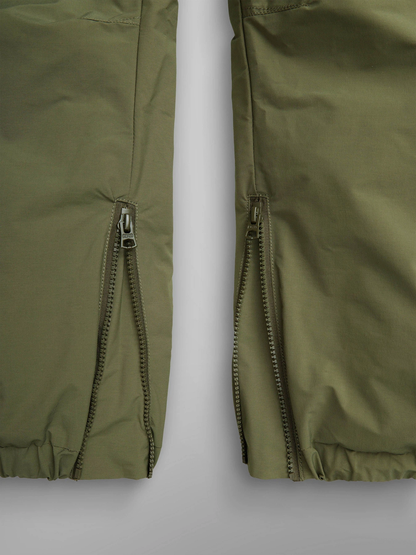 Штани Alpha Industries Utility модель MBU53500C1_359 Штани Alpha Industries Utility модель MBU53500C1_359 Фото