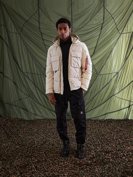 Куртки та дублянки Alpha Industries Hooded Puffer Jacket модель MJH52500C1_217 Фото