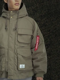Куртки и дубленки Alpha Industries MA-1 модель MJM53502C1_359 Фото