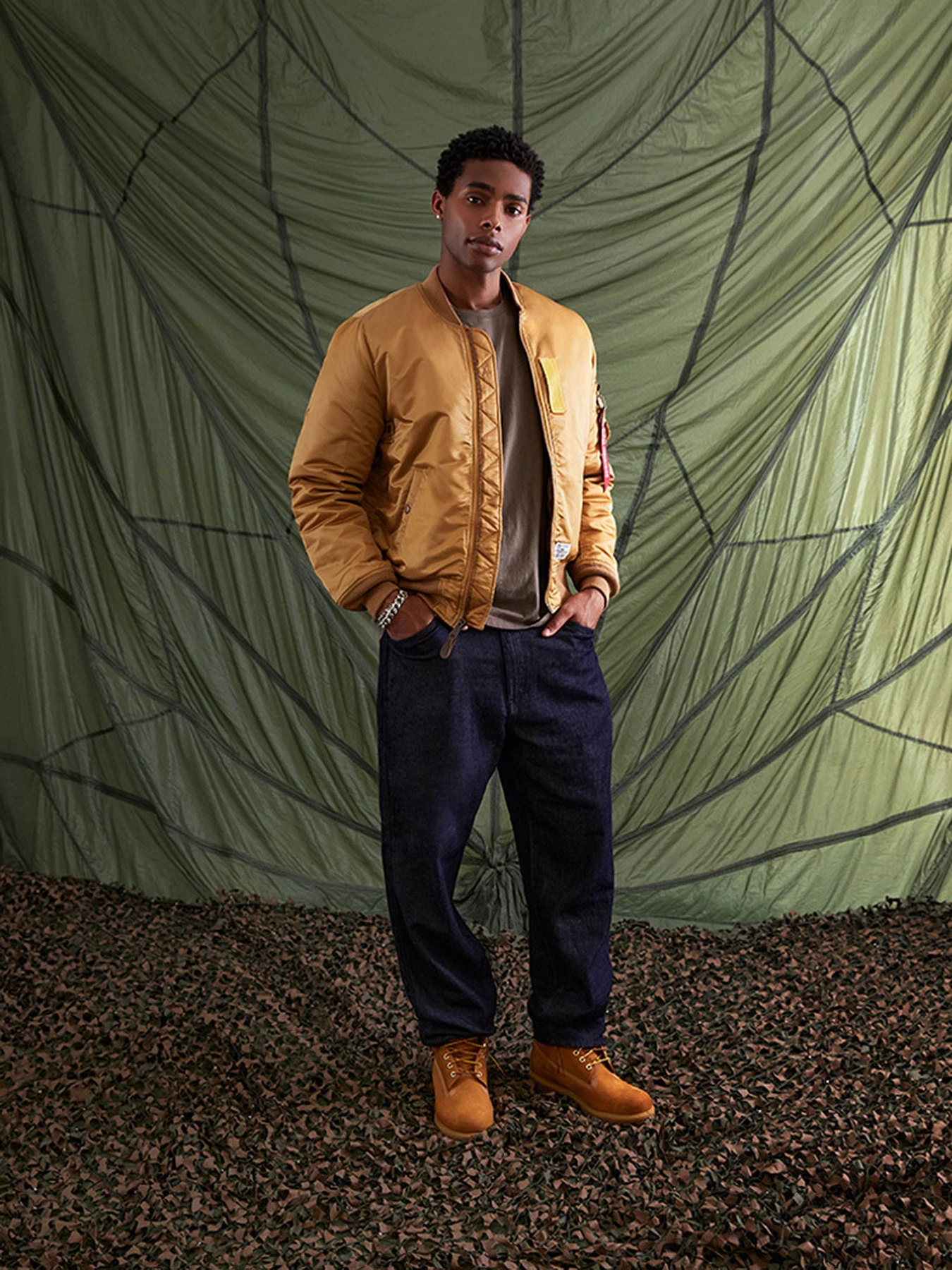 Куртки и дубленки Alpha Industries MA-1 Mod модель MJM53504C1_219 Фото
