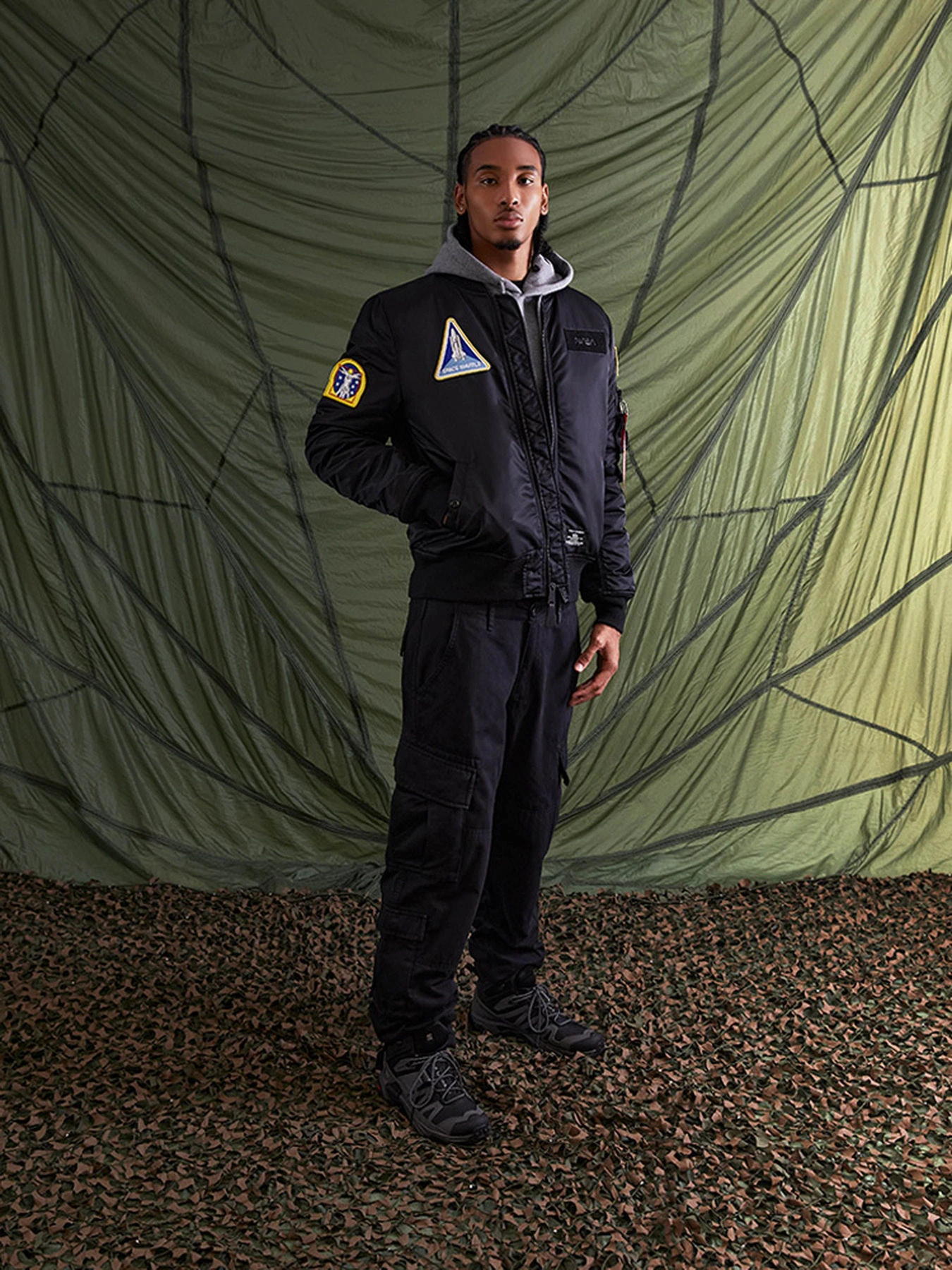 Куртки та дублянки Alpha Industries Nasa MA-1 модель MJN53500C1_001 Фото