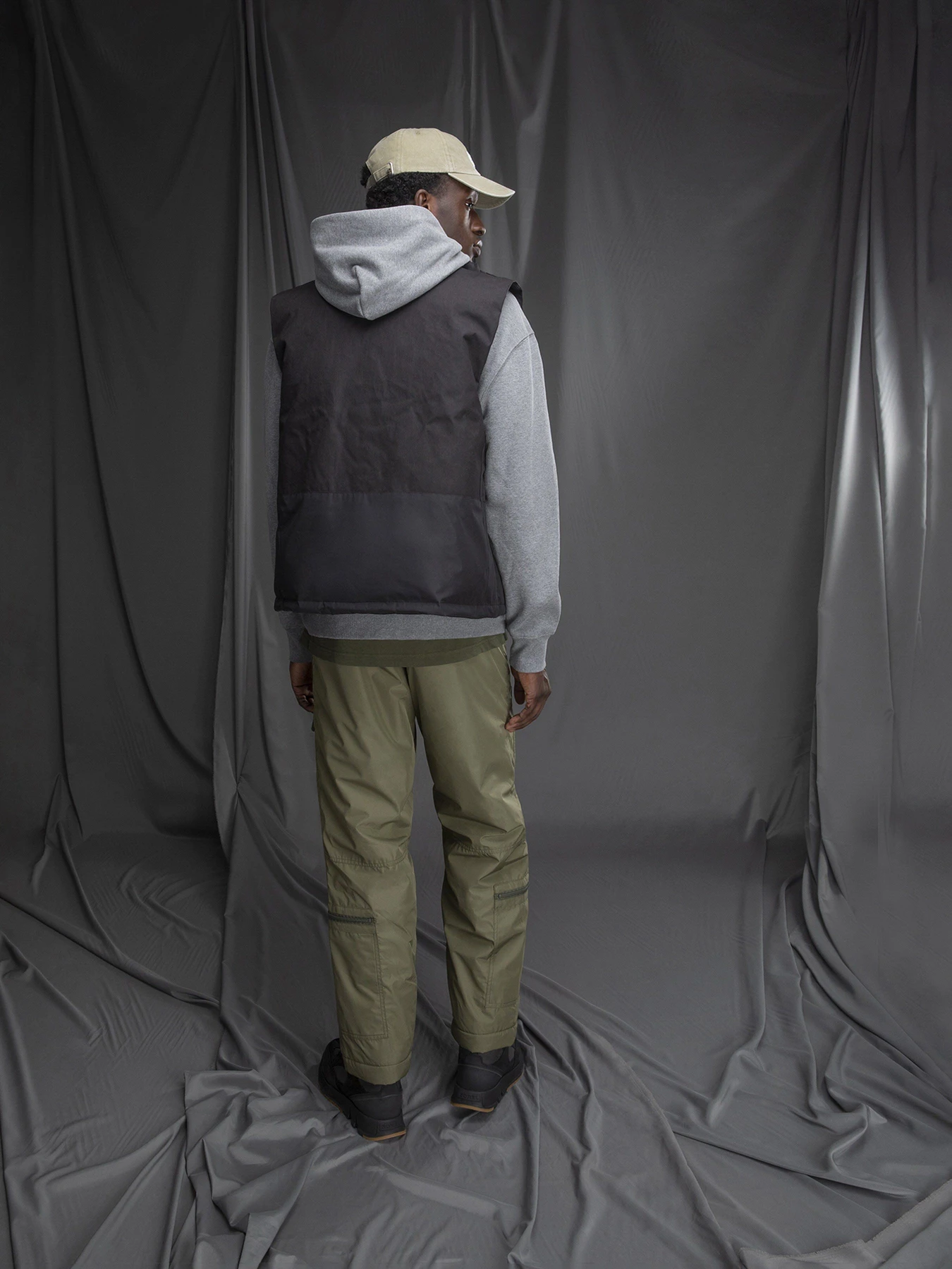Куртки и дубленки Alpha Industries PCU MOD VEST модель MJU53500C1_001 Фото
