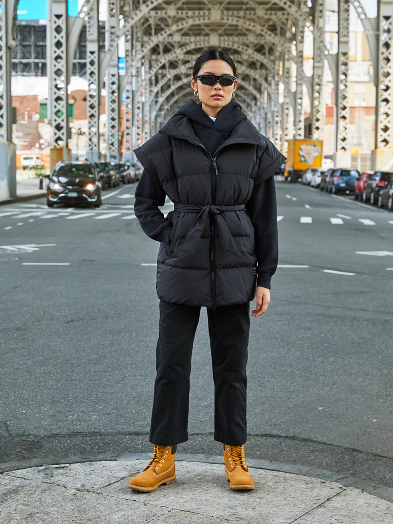 Куртки и дубленки Alpha Industries Sierra Belted Vest модель WJB53500C1_001 Фото